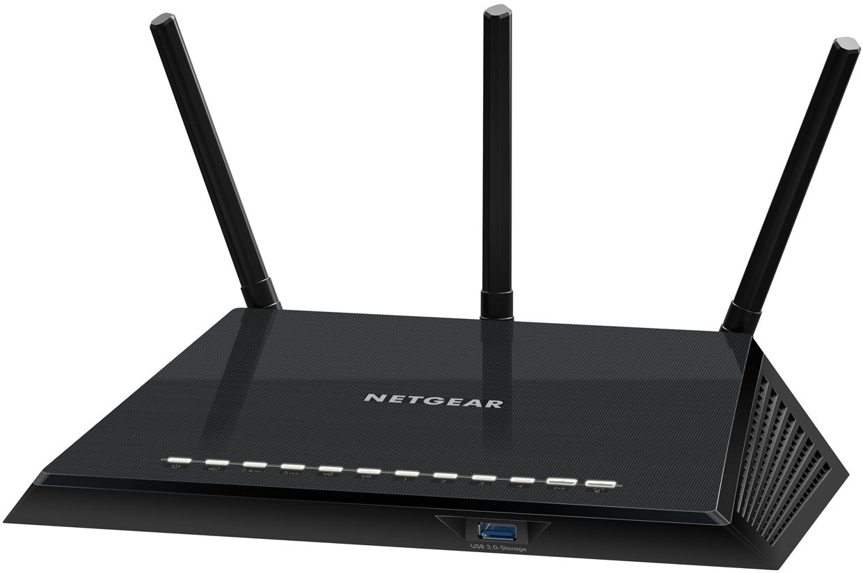 NETGEAR Nighthawk R6400 目前 NETGEAR Store 售價僅 HK$761，具備正面一組 USB 3.0，背面一組 USB 2.0 擴充插槽。