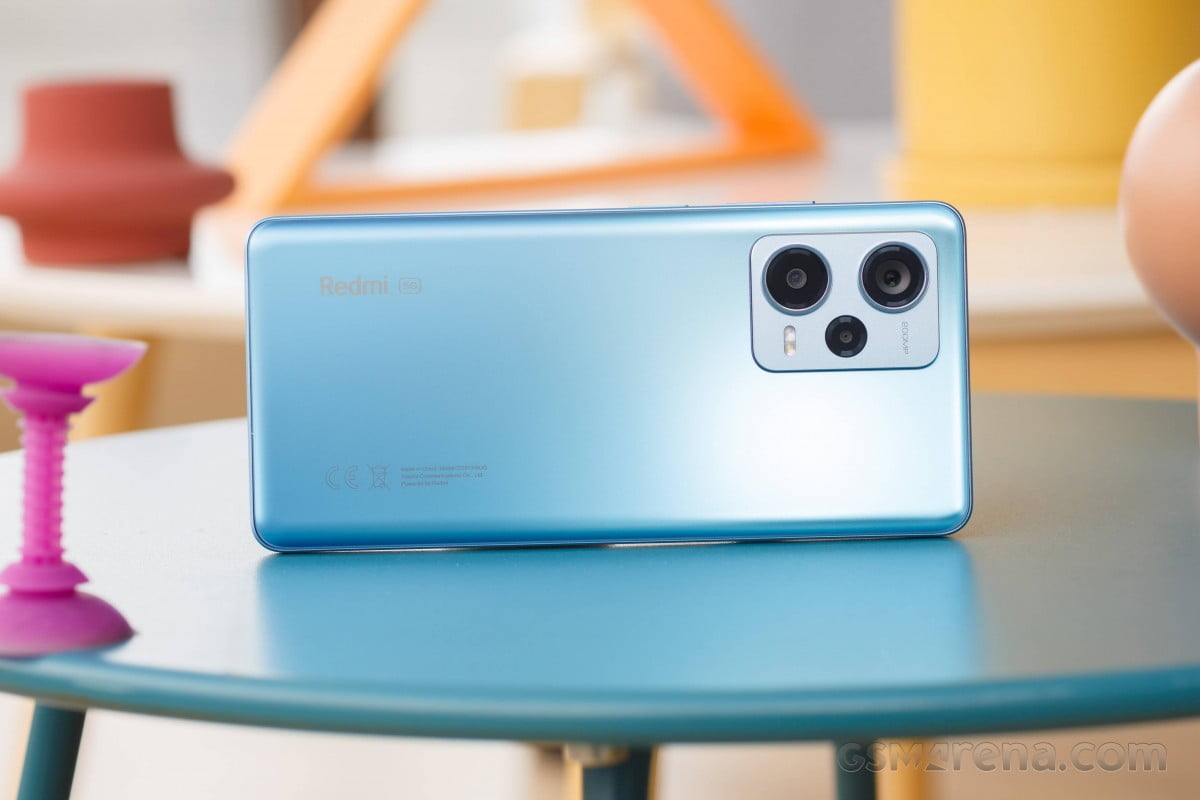 小米 Redmi Note 12 Pro+ 有提供 3.5mm 耳機孔嗎? 小米 Redmi Note 12 Pro+ 有提供 3.5mm 耳機孔嗎?