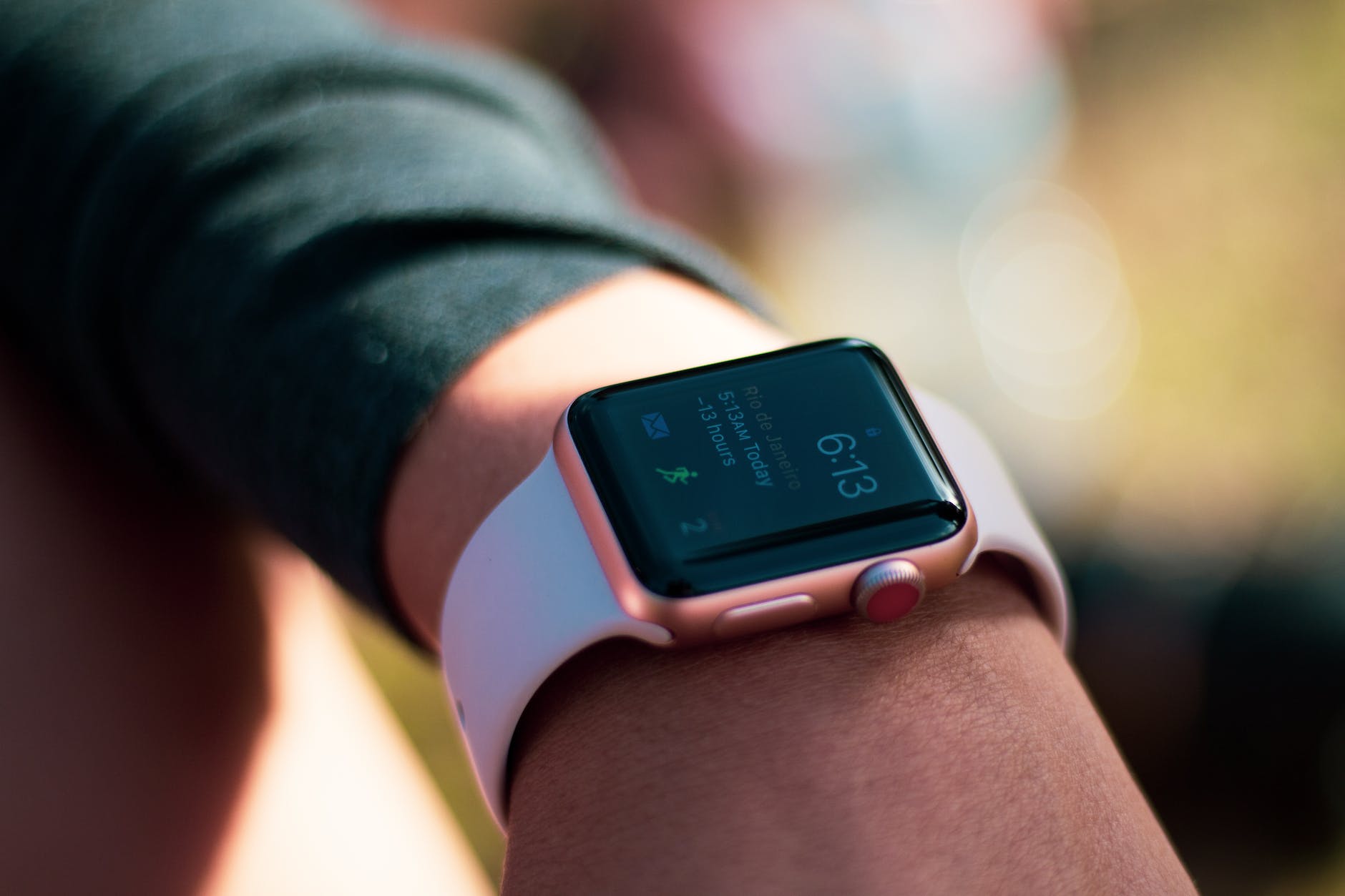 Apple Watch 的 watchOS 9.5.1 更新推出，帶來 Pride Watch Face