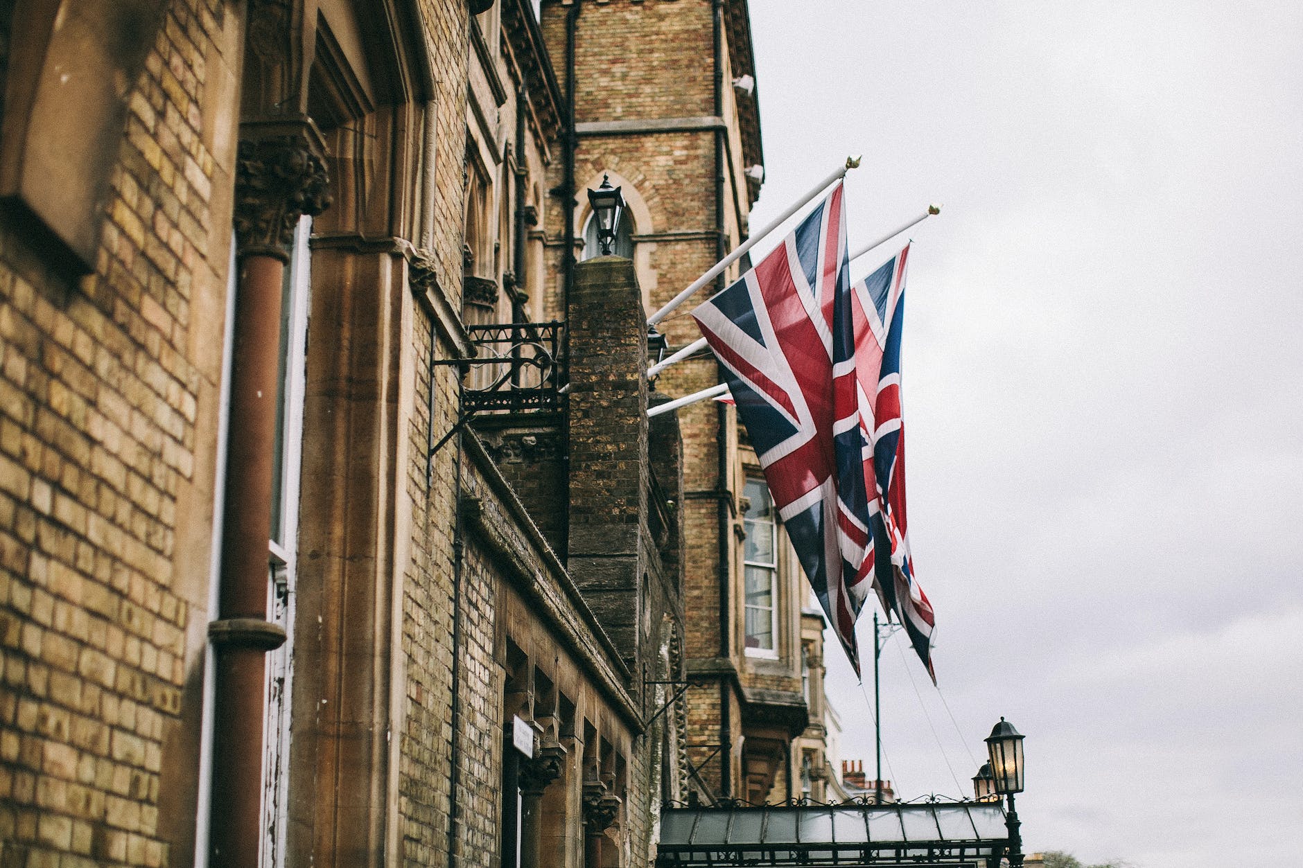 英國敲定「兒童安全」為網絡最高法則！推出《網絡內容管理法案》保障下一代成長