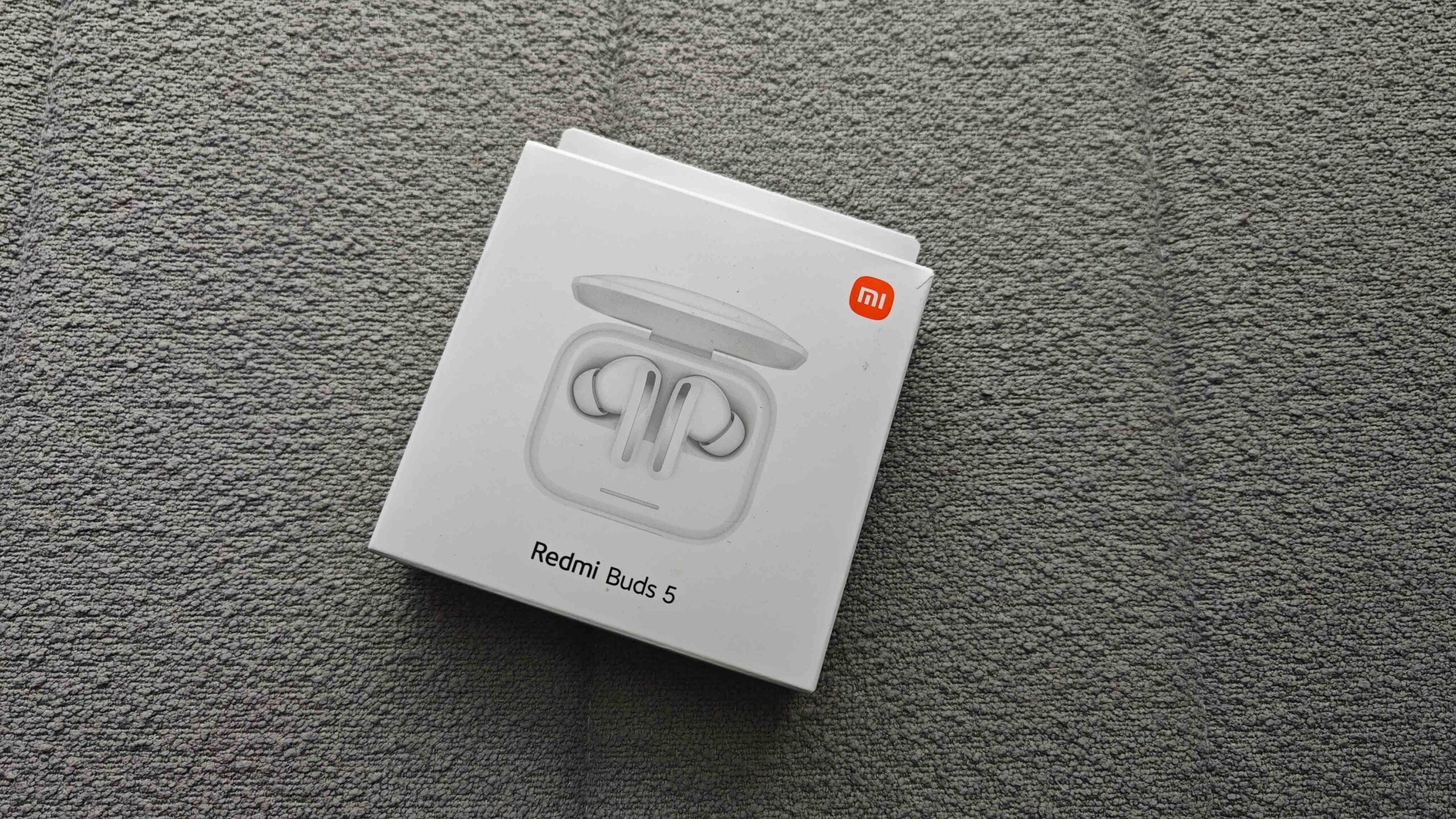 Redmi Buds 5 零售盒,簡約白色