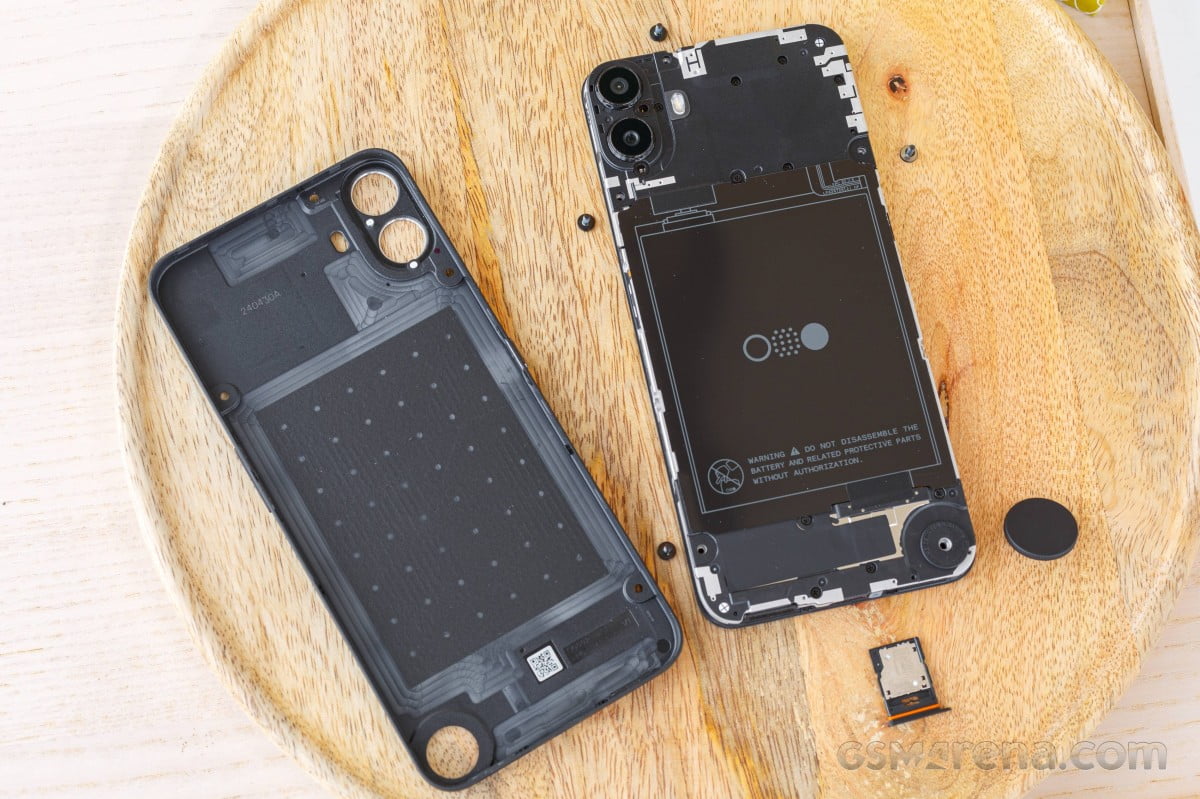 Nothing CMF Phone 1 支援 120Hz 嗎？採用什麼屏幕？