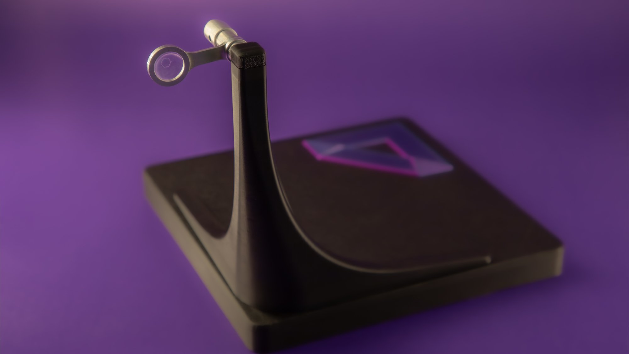 XPANCEO 在 MWC 2025 展示三款智能隱形眼鏡原型，揭示未來視力健康的潛力