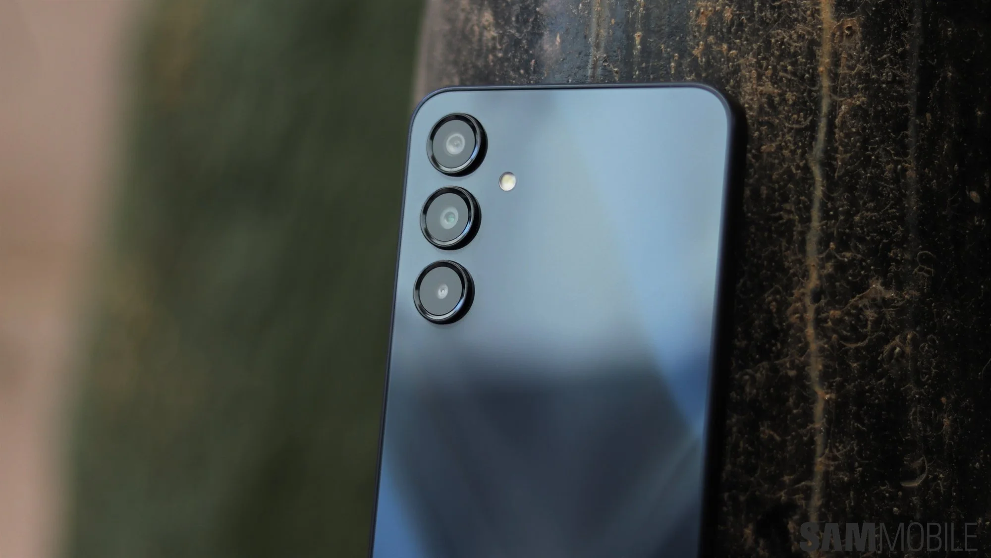 Samsung 發佈 Galaxy Buddy 4 Business 手機 針對商業用戶需求