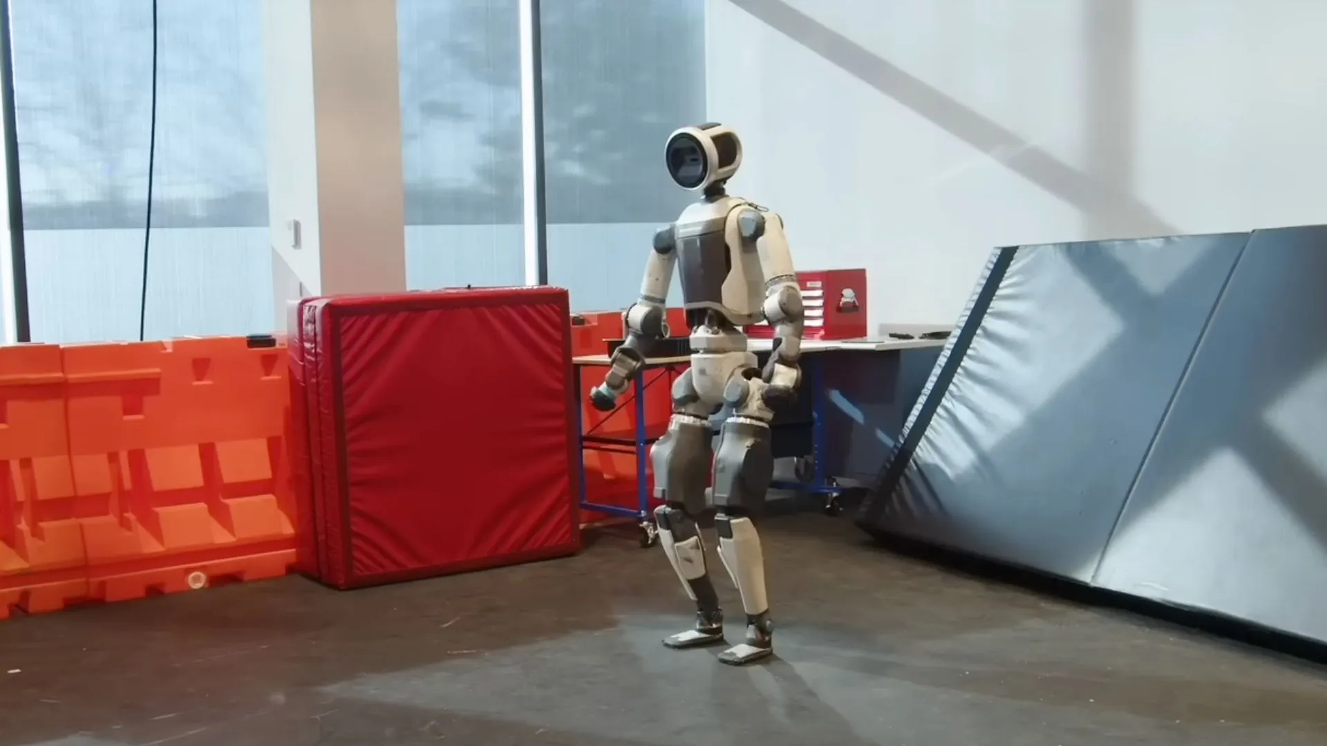 液體電池技術提升機器人能量存儲效率六倍