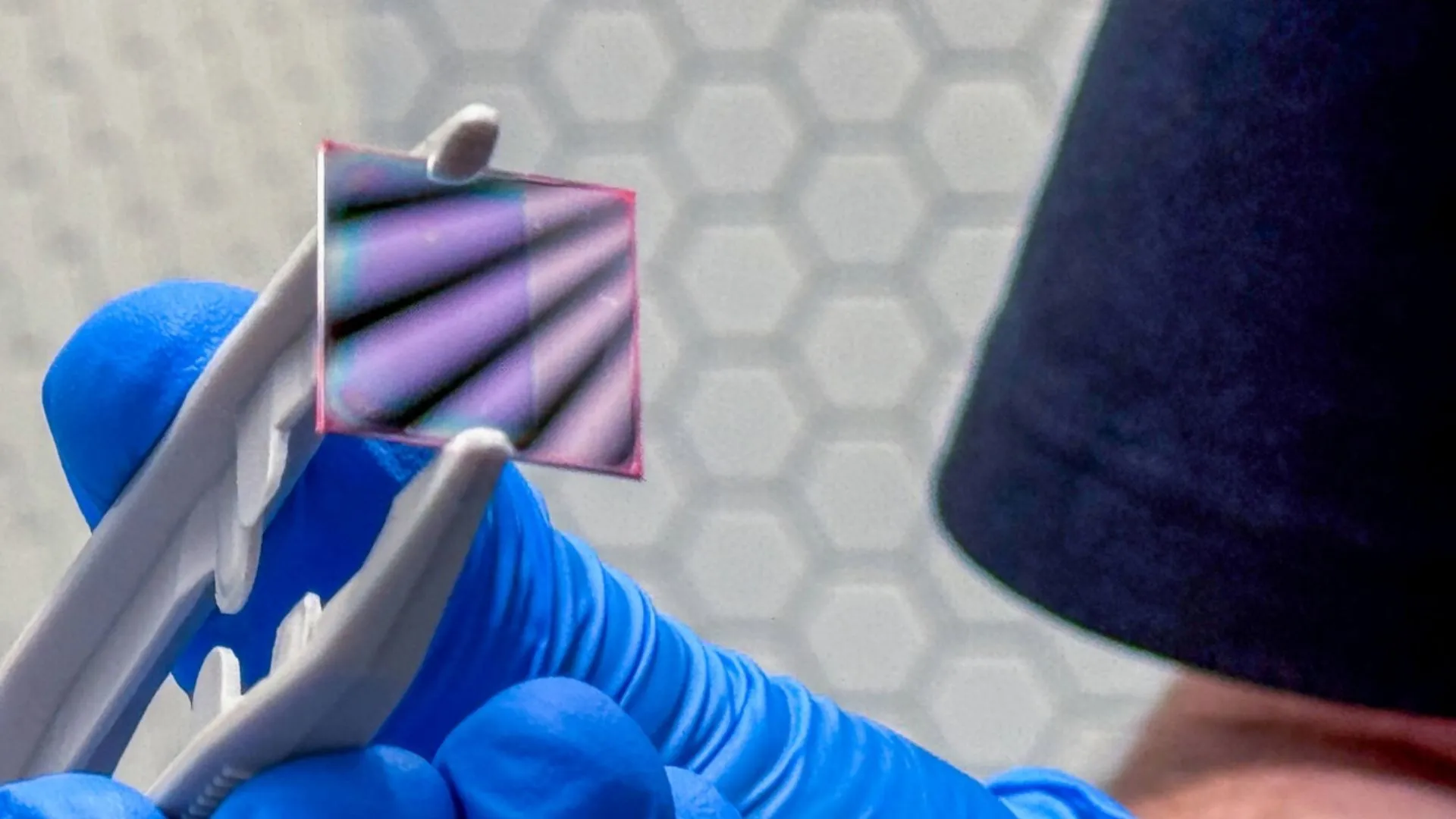 澳大利亞研究團隊發佈新型量子電池，壽命提升 1,000 倍