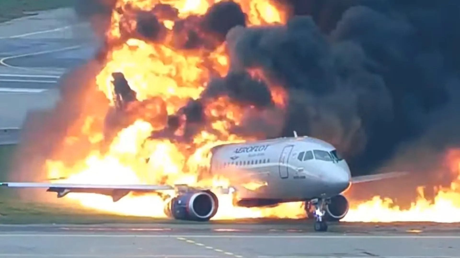 「中國研發超輕型跑道安全材料 提升飛機緊急降落安全性」