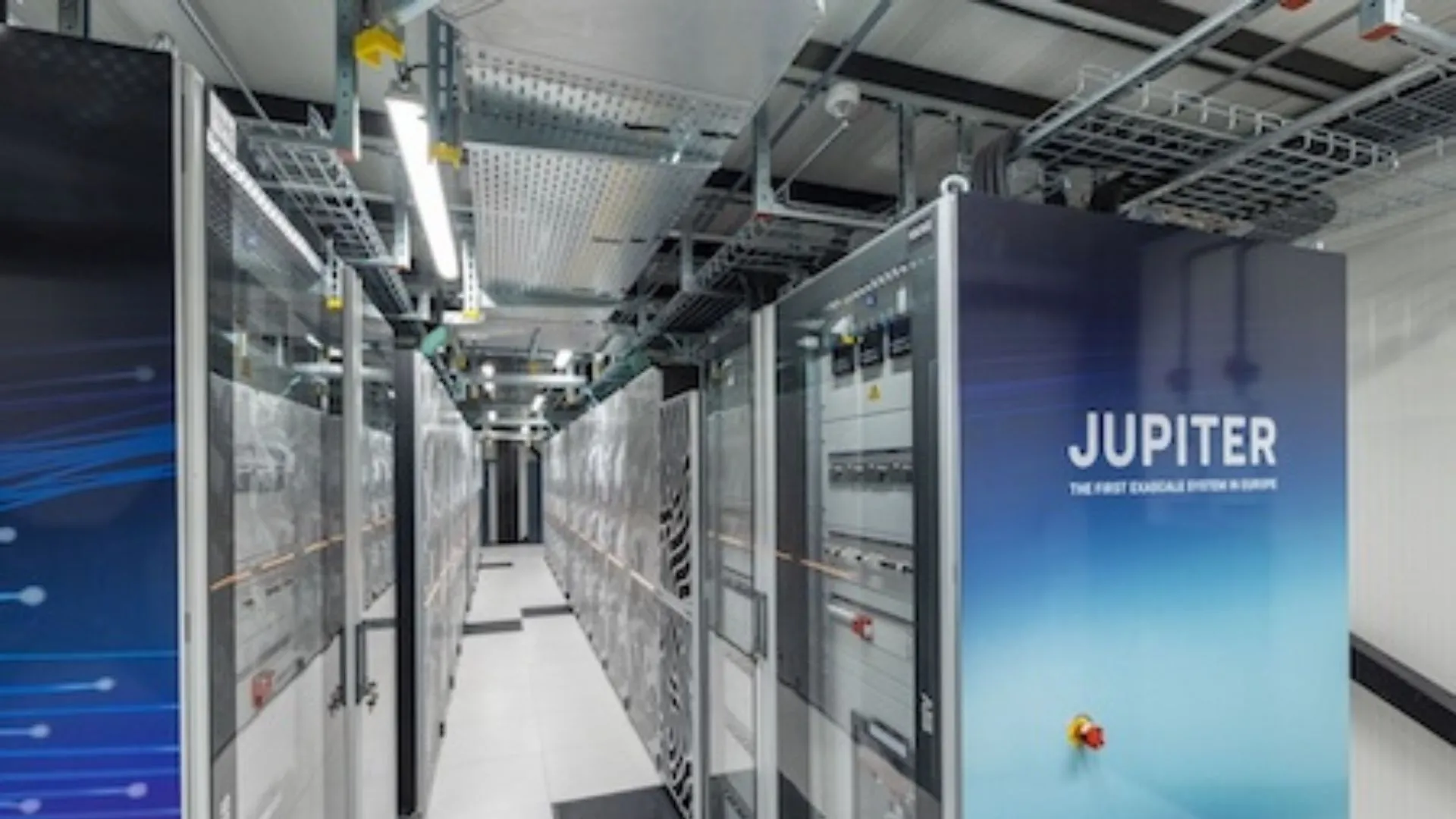 德國 JUPITER 成為全球第四快超級計算機