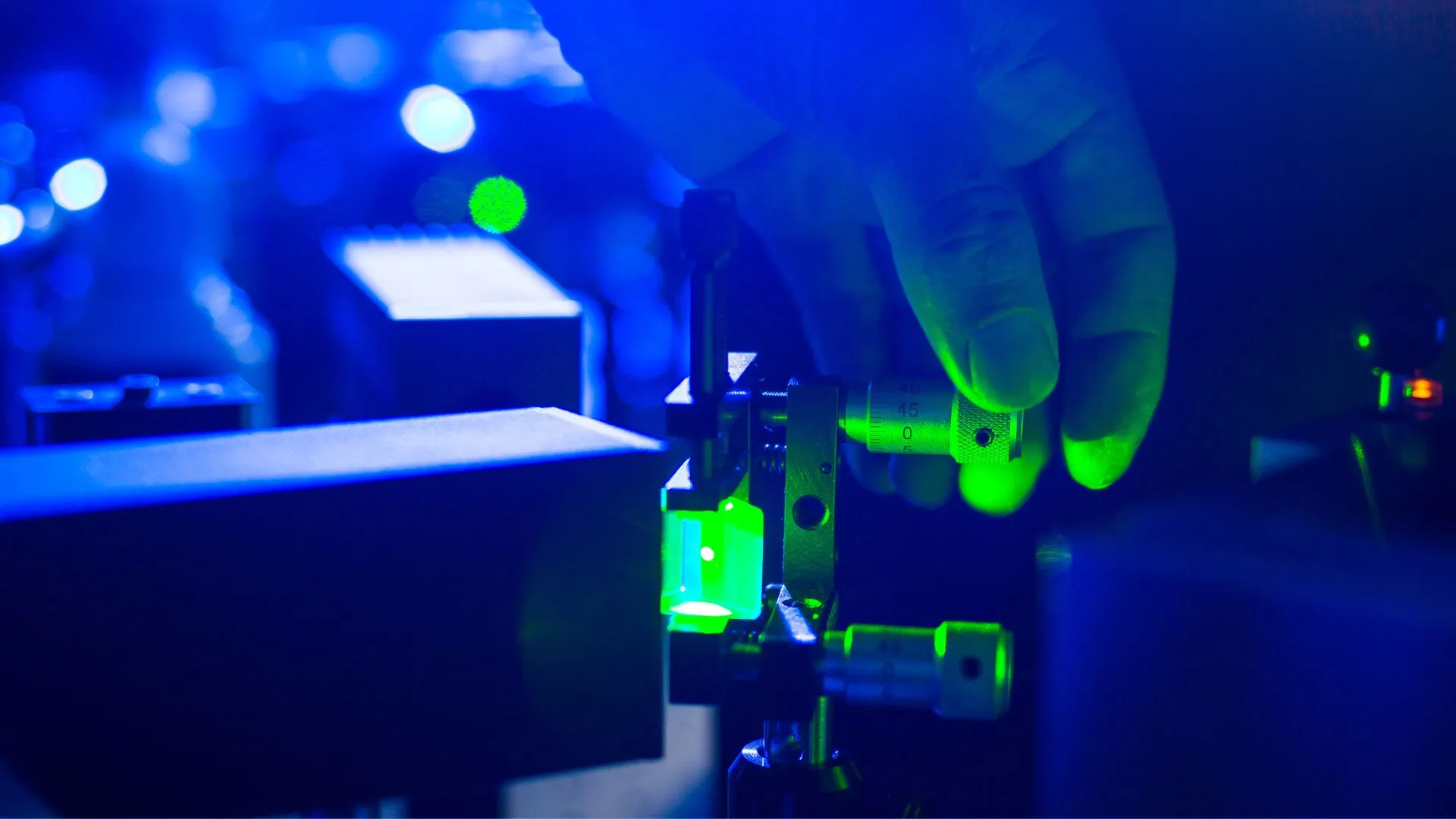 單束激光提升原子自旋穩定性，推進量子技術發展