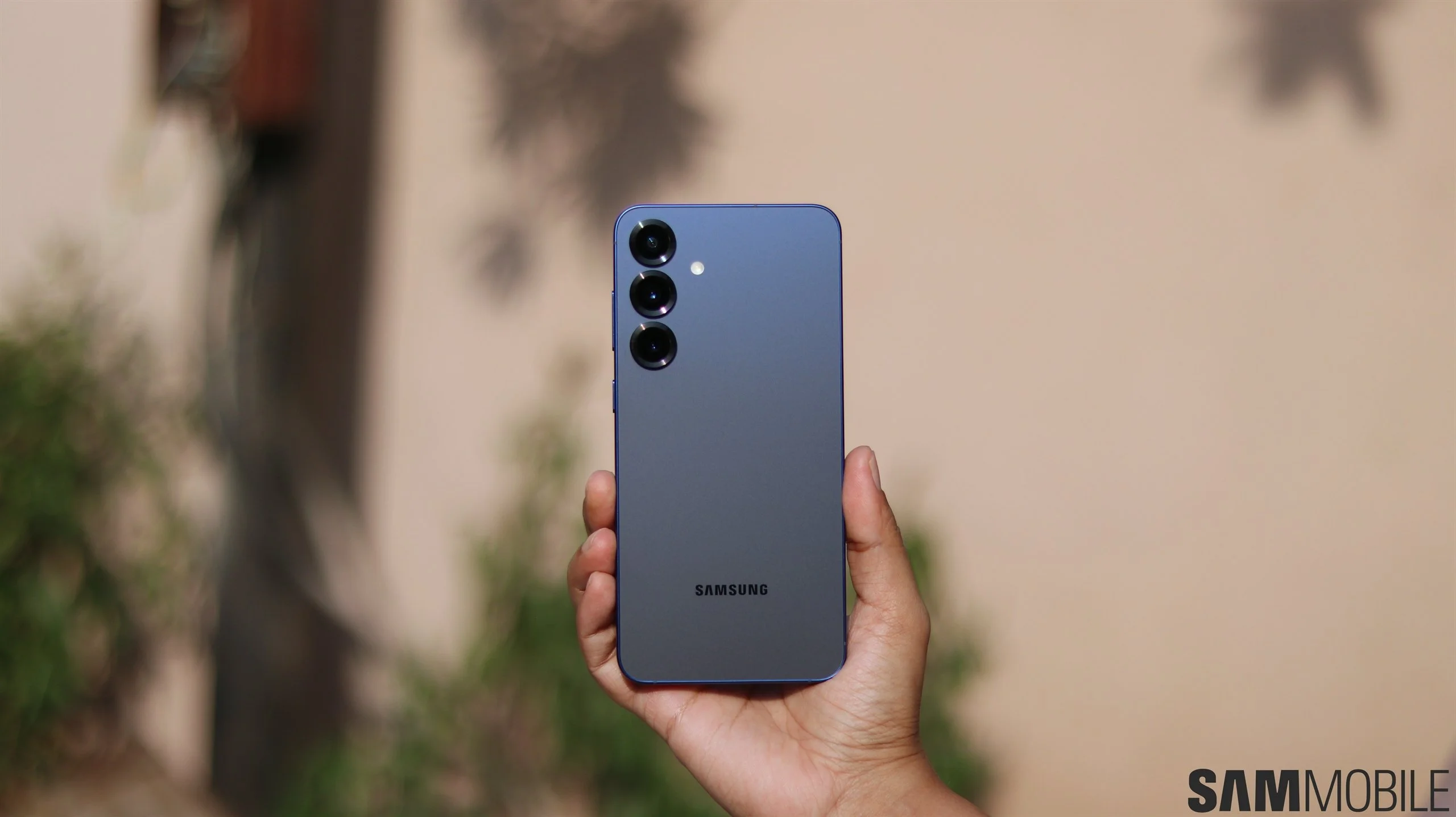 Galaxy S25 Edge 可能影響 Galaxy S26+ 的推出