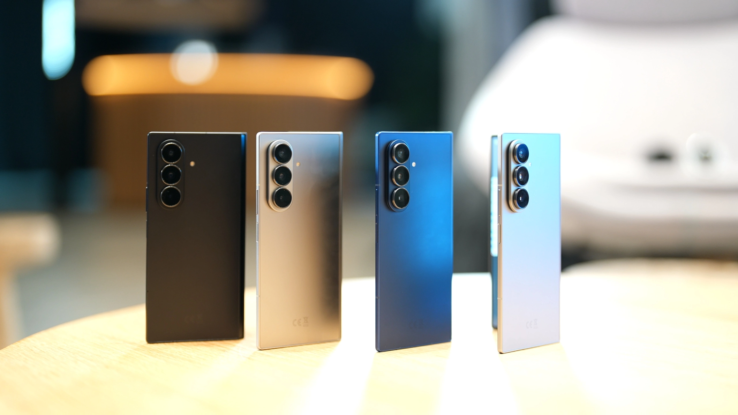 Samsung Galaxy Z Fold 7 發佈 全新顏色選擇與設計更新