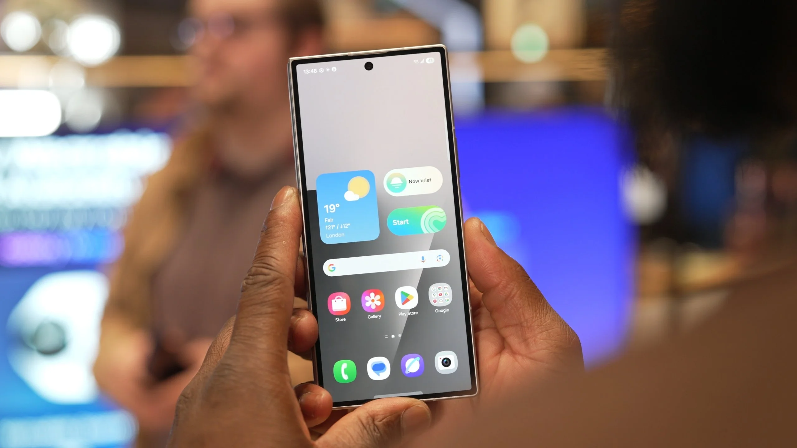 Samsung Galaxy Z Fold 7 在主要市場熱賣，庫存已經售罄