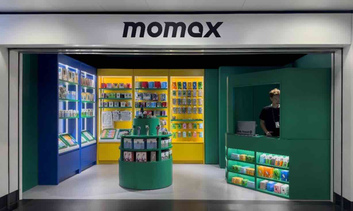 Momax首間Metro Pop概念店進駐尖沙咀港鐵站