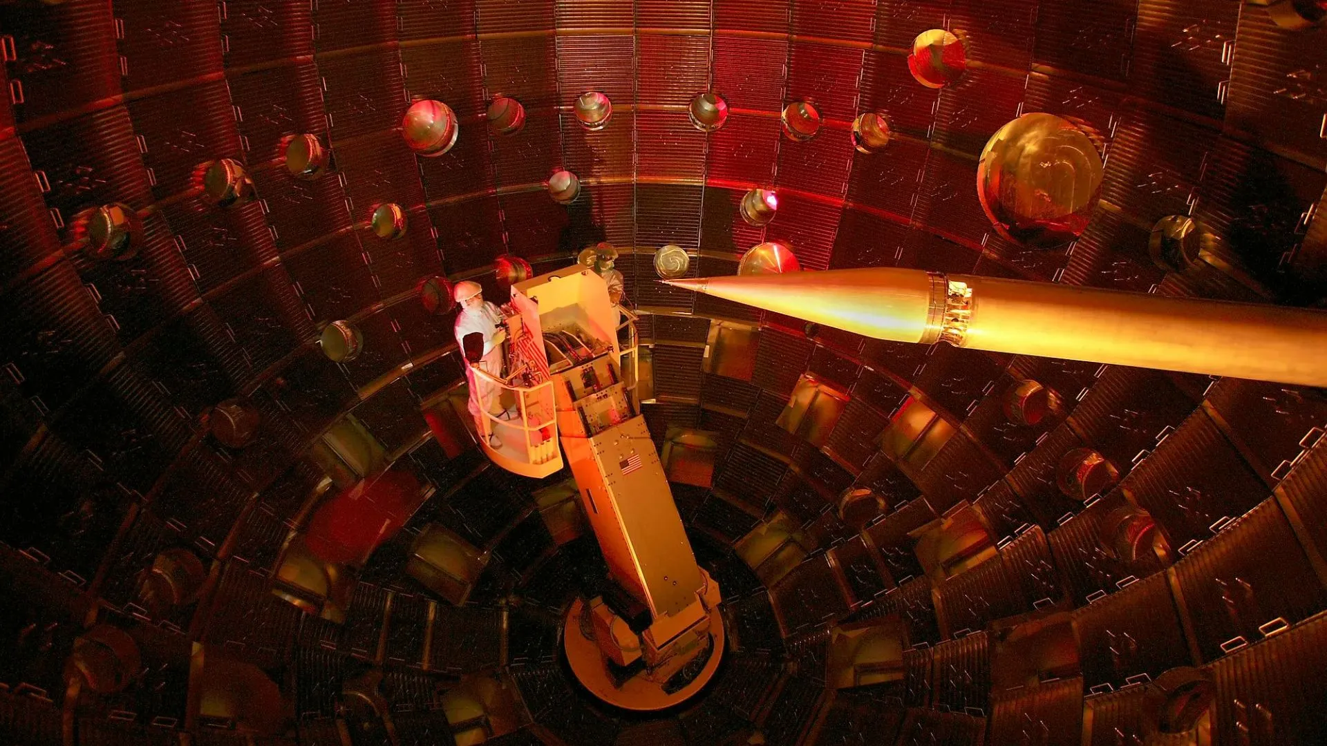 解碼鑽石融合燃料膠囊的缺陷以提升能量產出