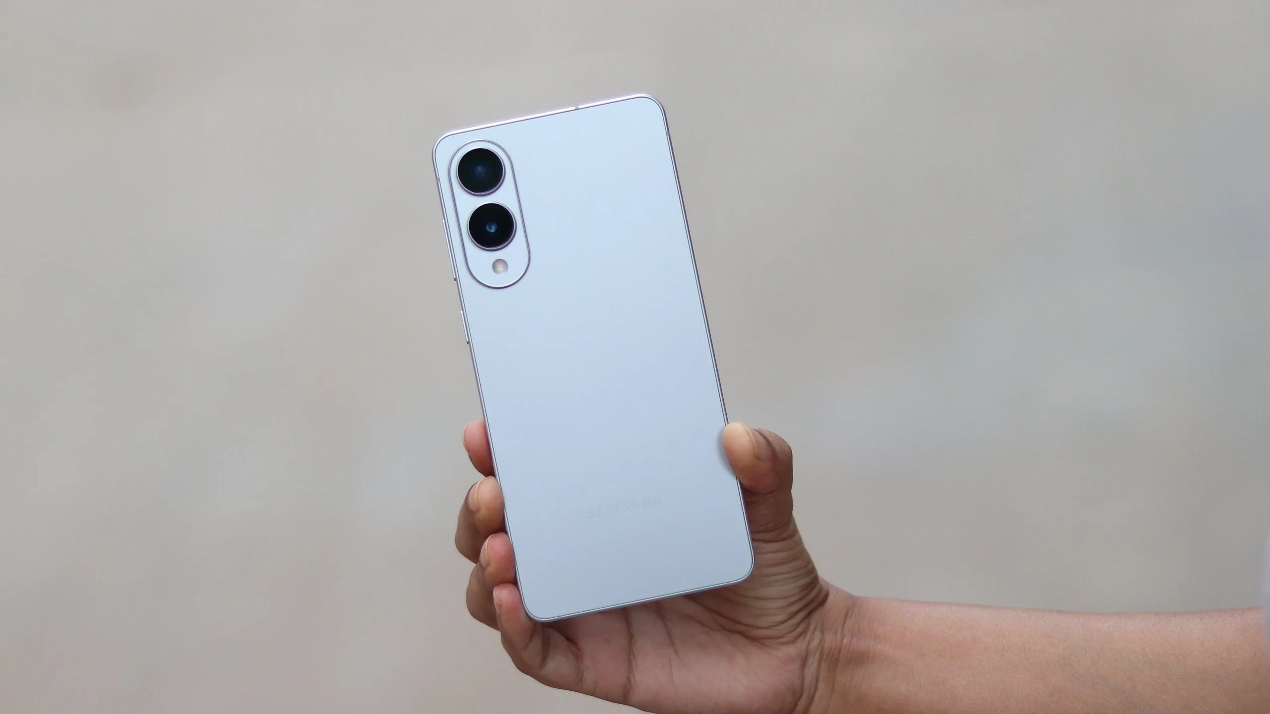 Galaxy S26 Edge 電池最新消息引發各方反應