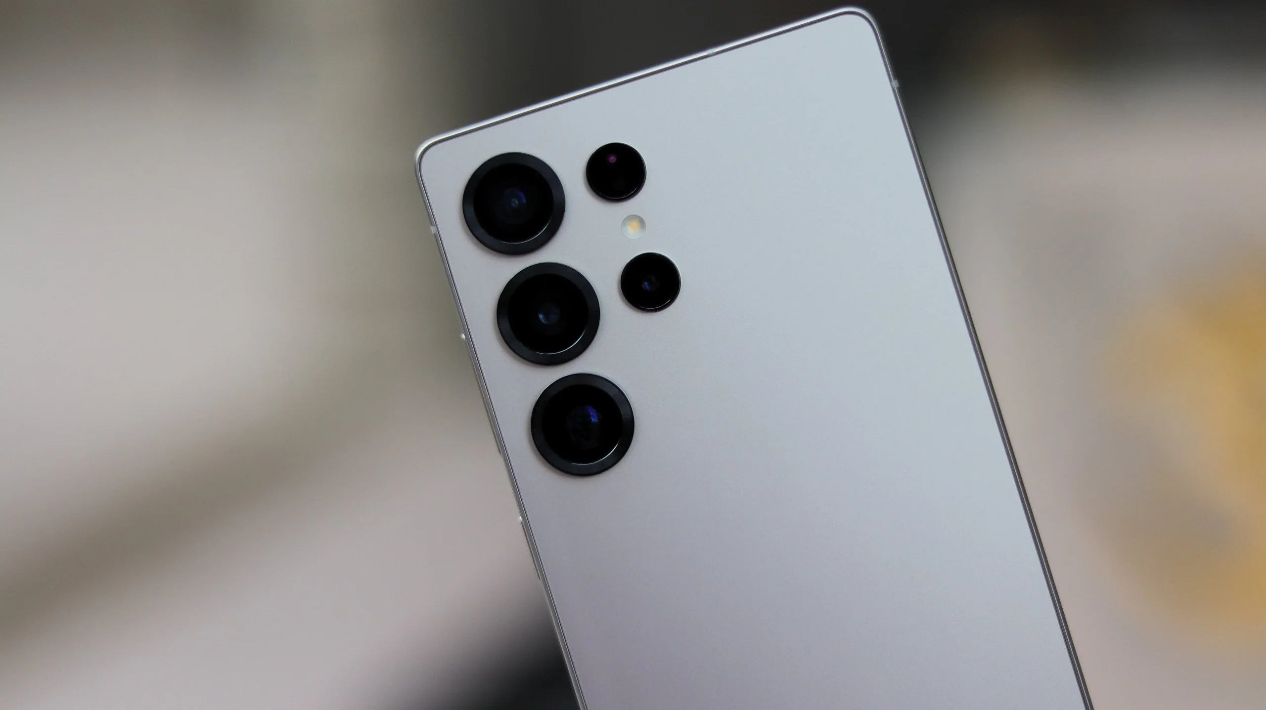 Galaxy S26 Ultra 相機升級的傳聞引發期待