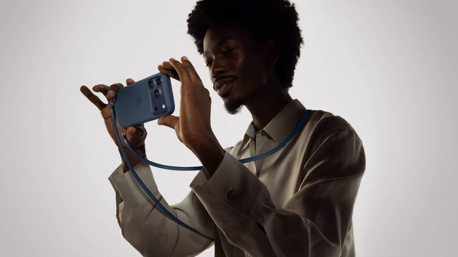 Apple 發佈 iPhone 17 Pro 及新配件系列