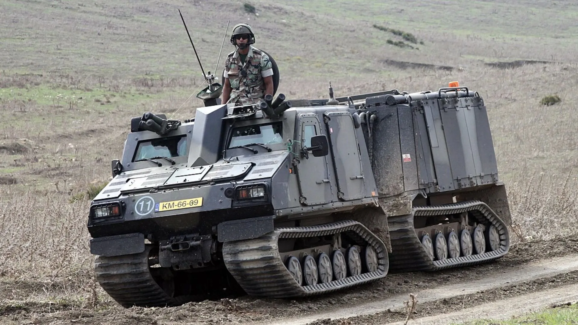 英國獲得 35,000 磅抗反坦克地雷保護車輛