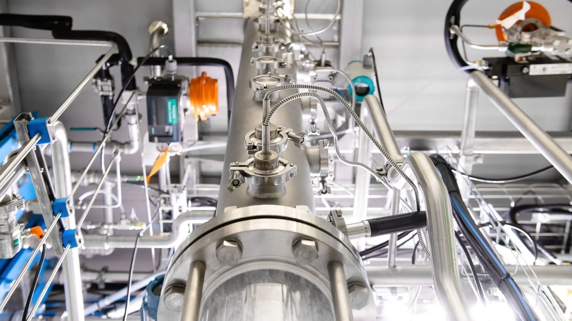 生物技術將二氧化碳廢物轉化為類似棕櫚油的脂肪用於航空燃料