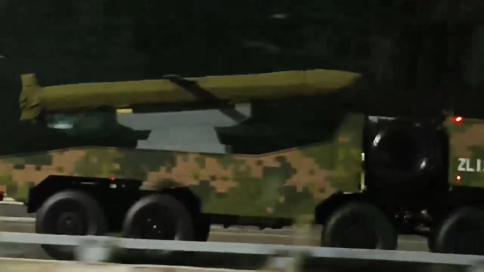 中國可能在軍事閱兵中發佈關鍵的超音速導彈