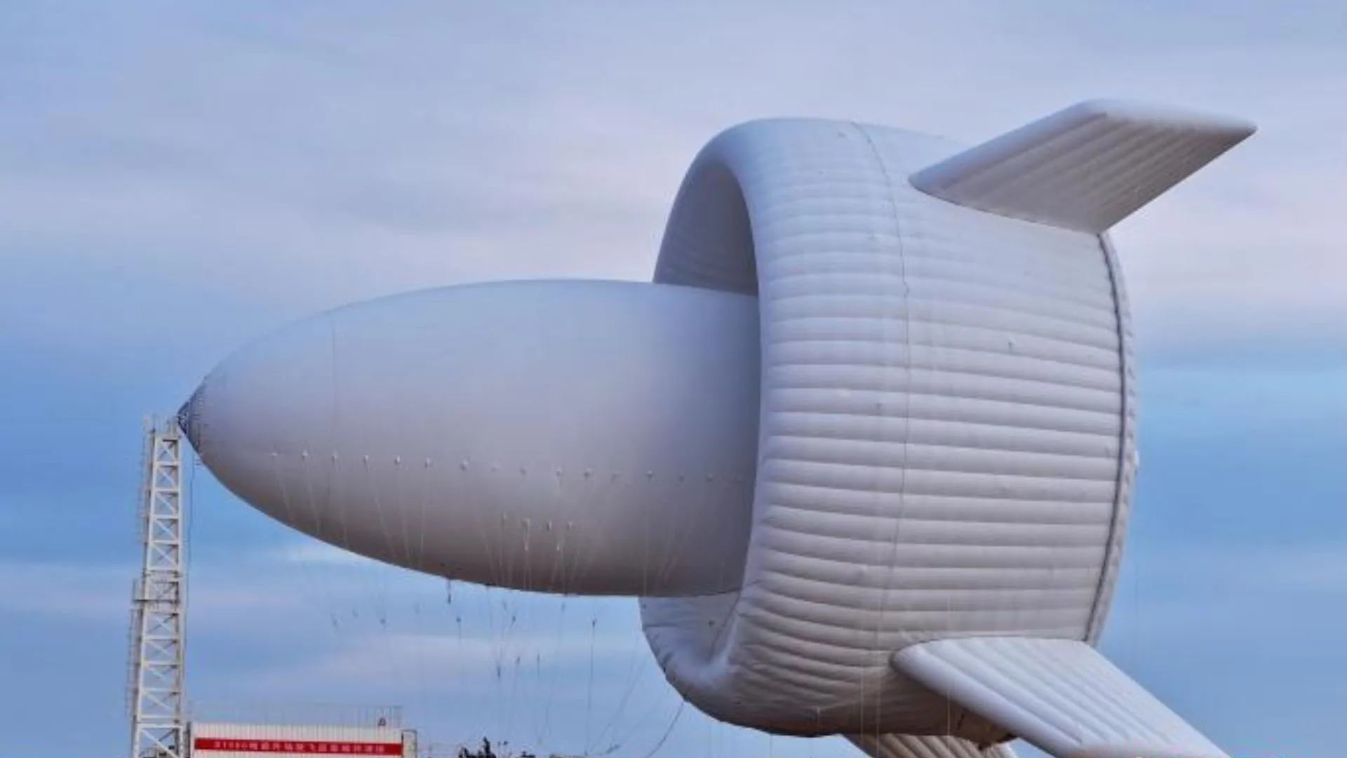 中國測試全球最大的兆瓦級飛行「風車」空艇