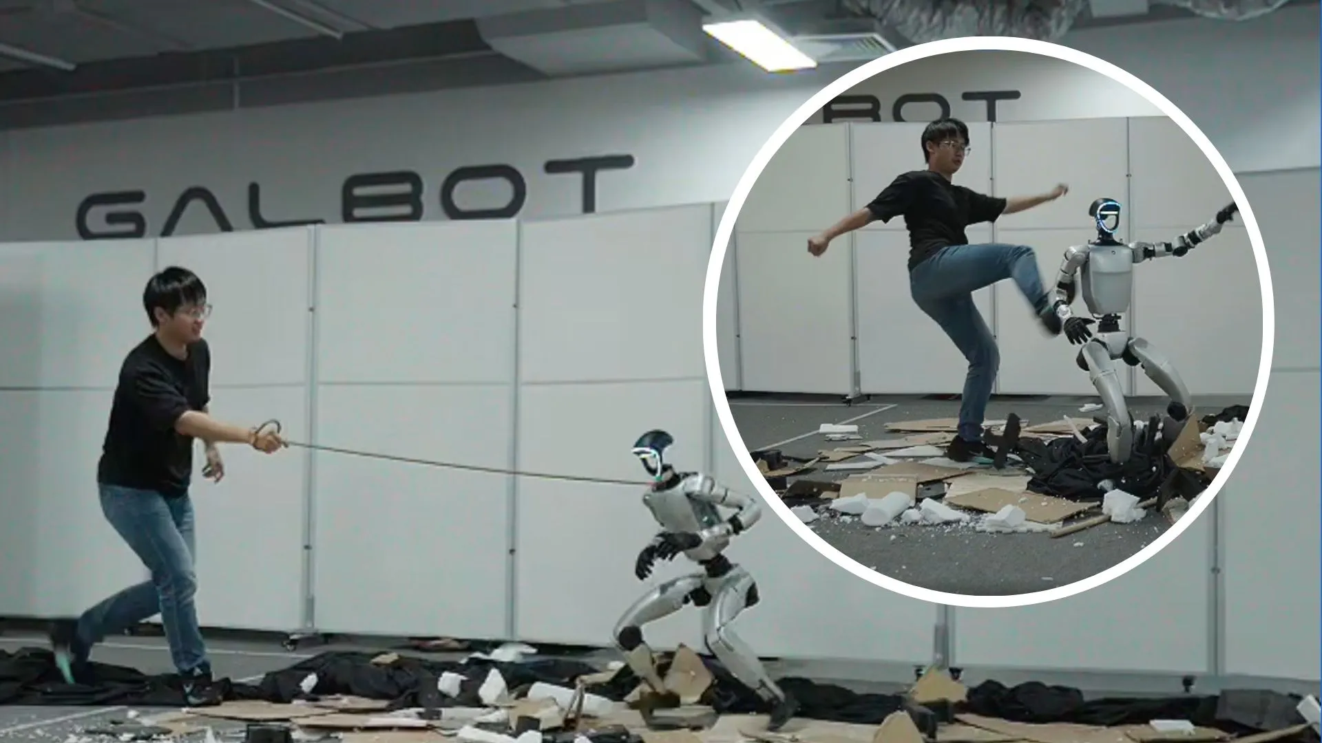 工程師測試人形機械人穩定性，進行踢擊及拉扯實驗