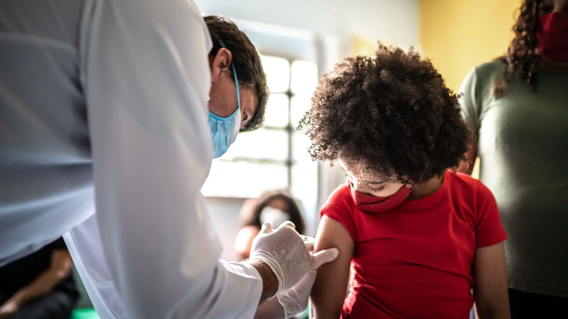 佛羅里達州計劃取消所有疫苗接種要求儘管疫情警告仍在持續