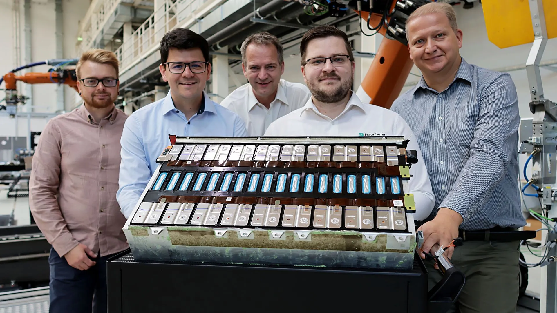 德國投資 AI 技術重塑二手電動車電池的回收利用