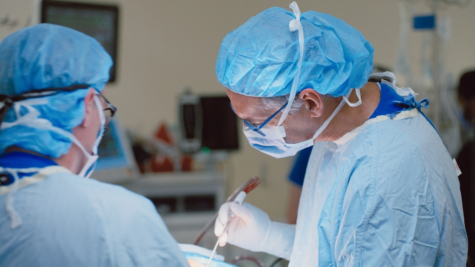 加拿大首次進行 Neuralink 脑植入手術