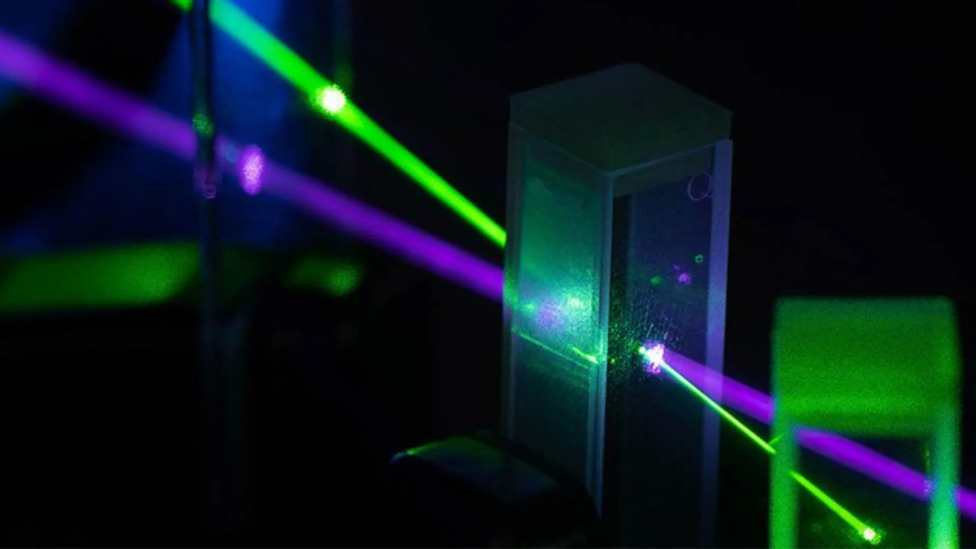 量子網絡邁進新階段：新型路由器以 99% 準確率傳輸數據