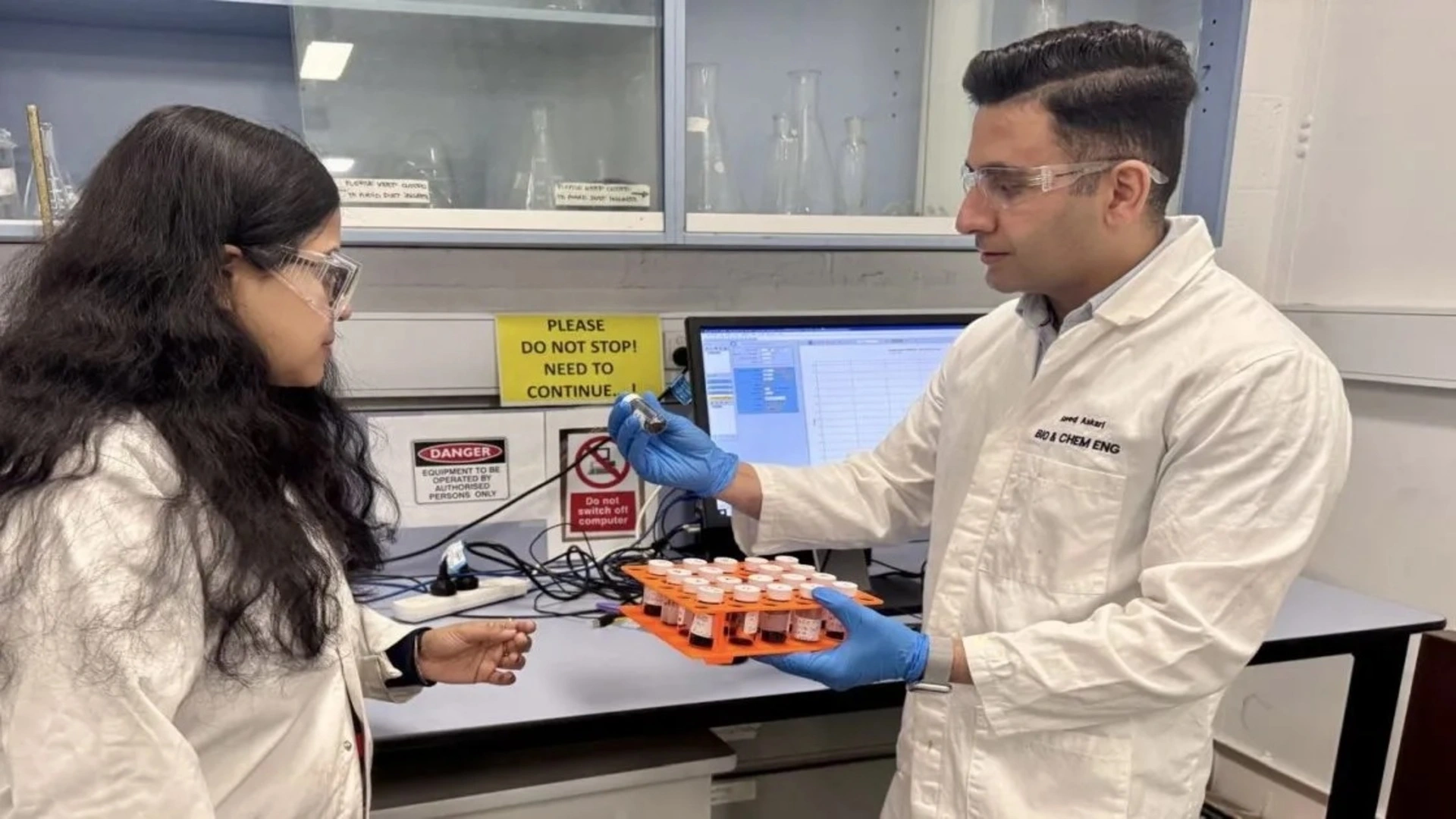 鋅空氣電池實現 74 天壽命及 3,570 次充電循環