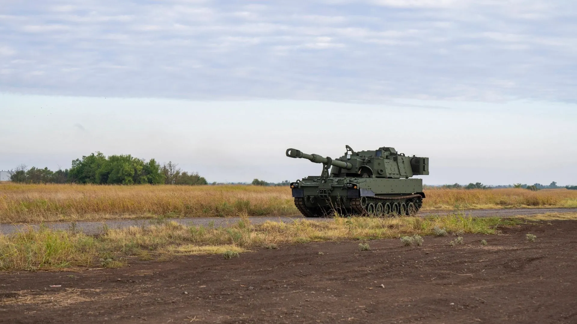 美軍最新型榴彈炮可在距離中國 100 英里內操作