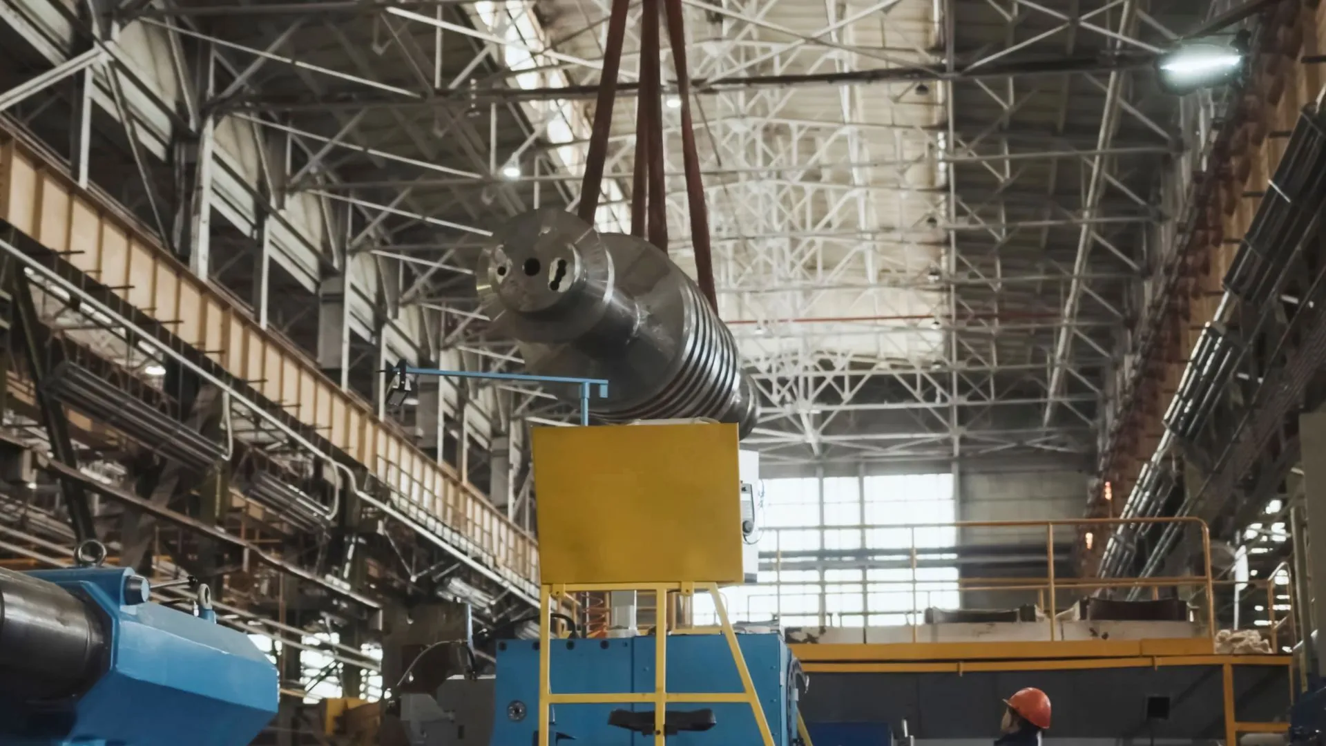 US 追尋可耐震動發動機的堅固材料