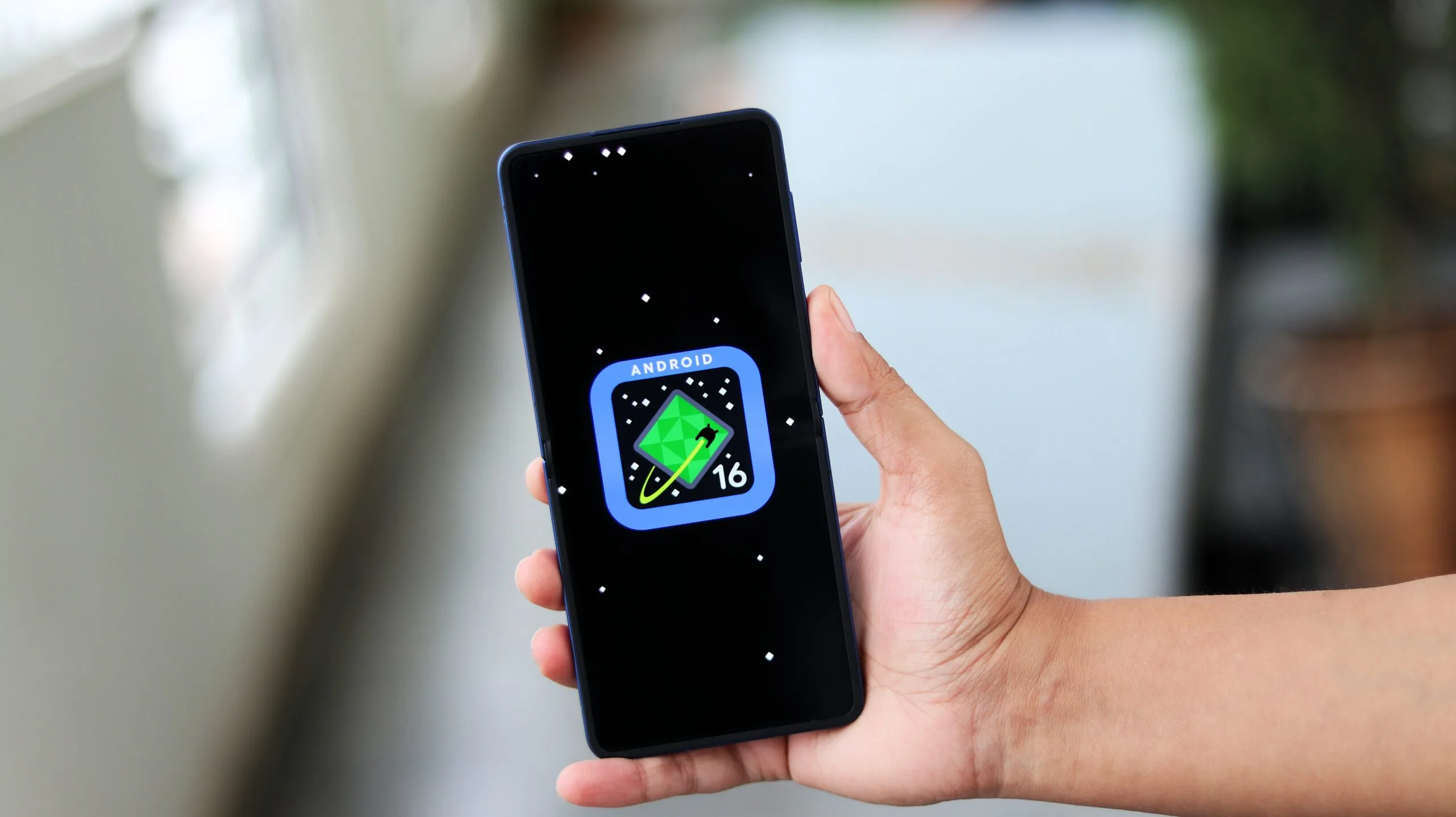 Samsung Galaxy Z Flip 6 和 Z Fold 6 獲得穩定的一鍵 UI 8 更新