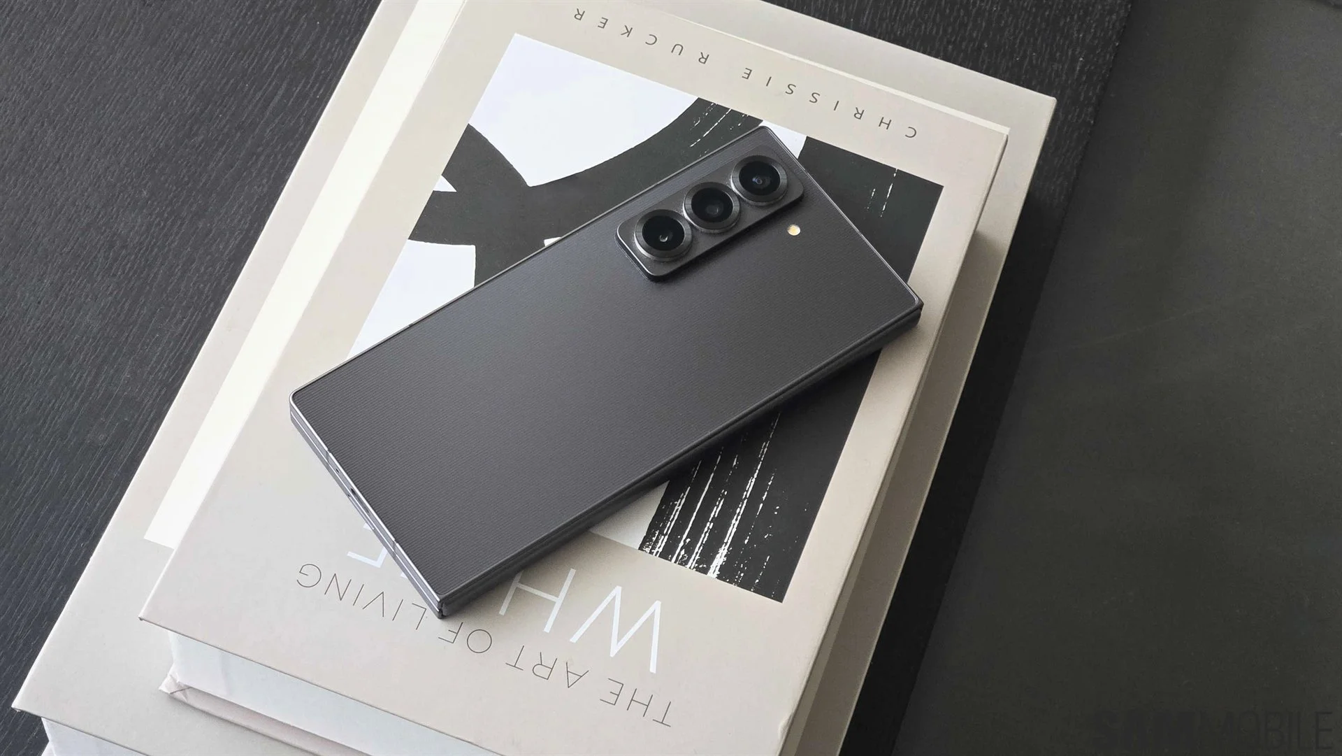 Galaxy Z Fold SE 獲得 One UI 8 更新中的新 AI 功能