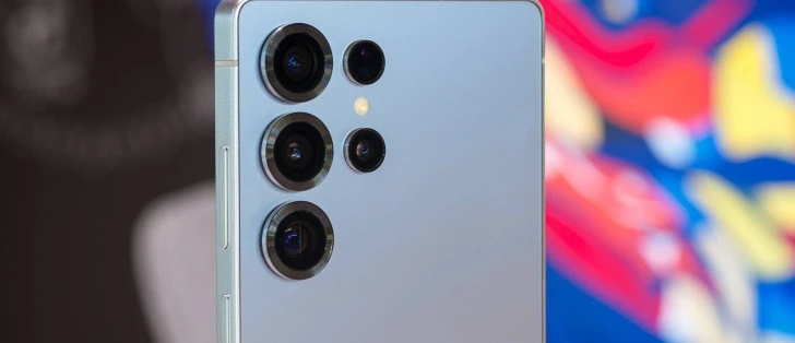 Samsung Galaxy S25 Ultra 的 One UI 8.5 在伺服器上出現