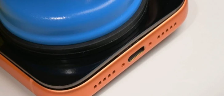 iFixit 拆解 iPhone 17 Pro：新設計帶來維修新難題