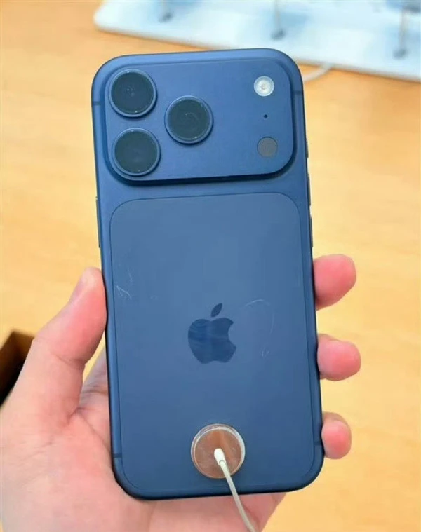 iPhone 17系列用戶反映屏幕顏色異常及材質變更引發爭議