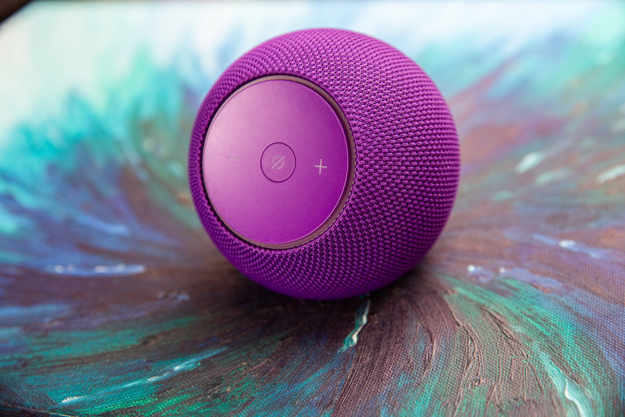 Amazon 發佈全新 Echo Dot Max 迷你音響