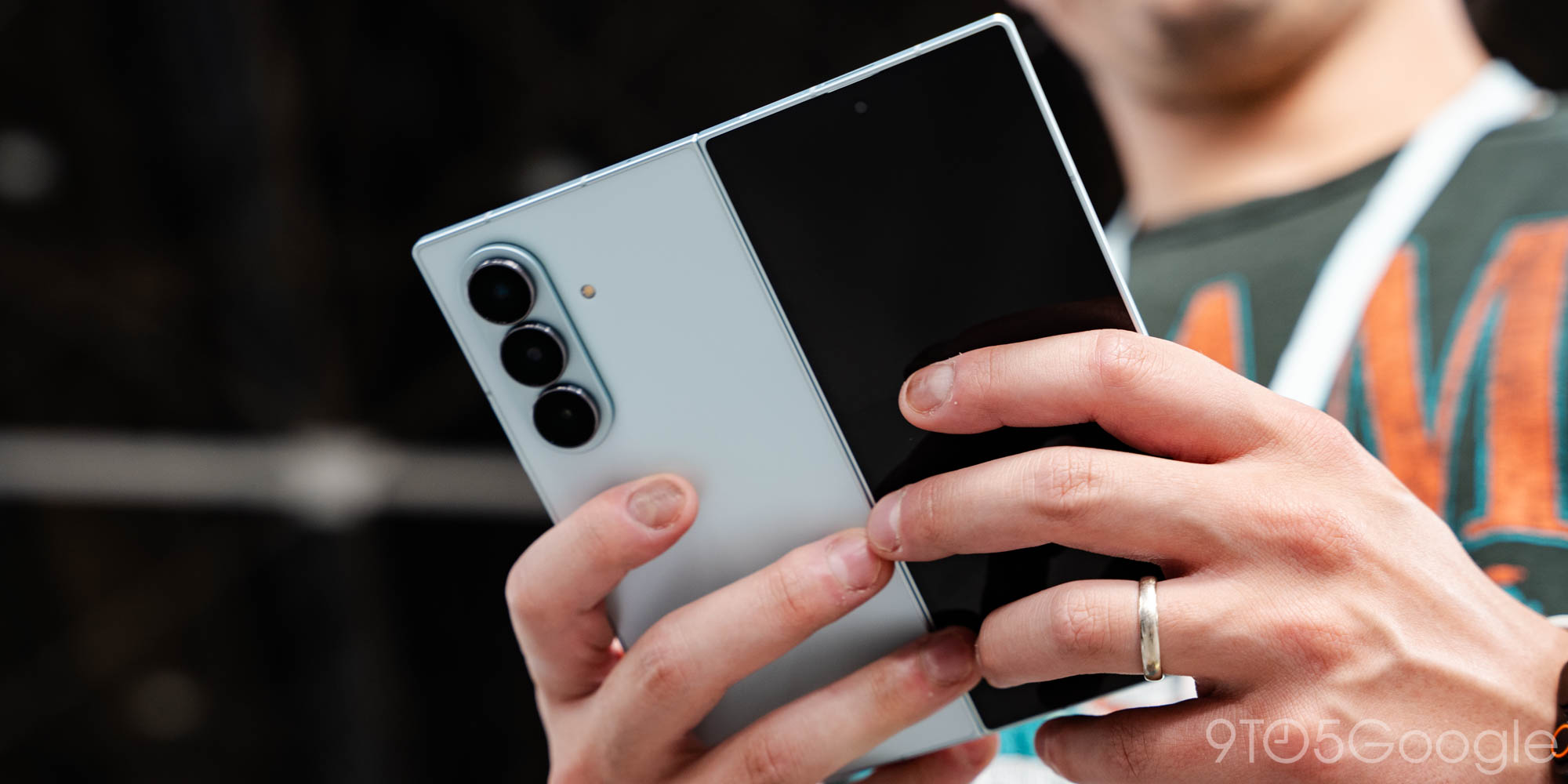 Samsung Galaxy Z Fold 7 與 S25 提供高達 $1,000 的以舊換新優惠及免費儲存升級