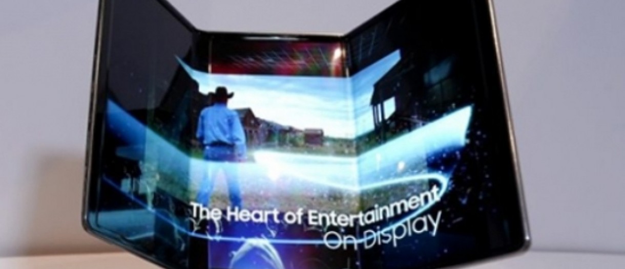 Samsung Galaxy 三折屏手機即將發佈