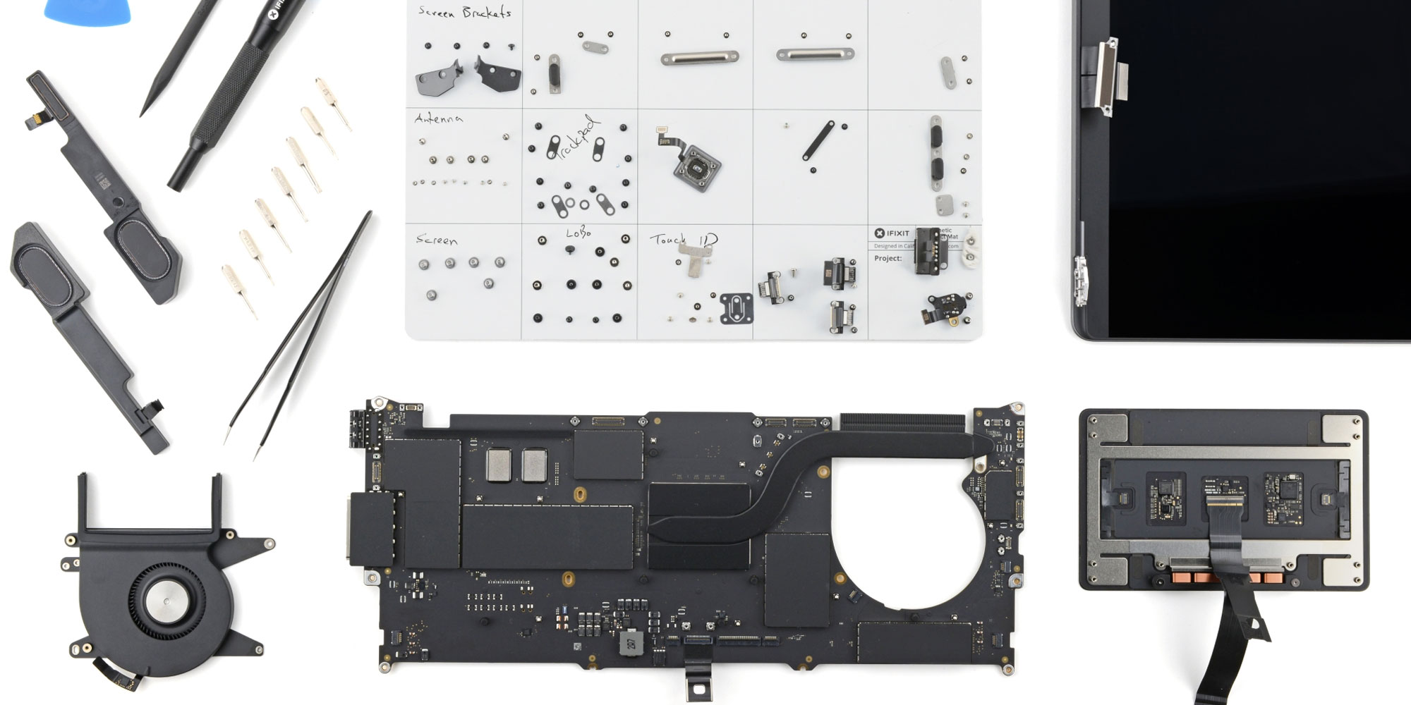 iFixit 拆解 M5 MacBook Pro，發現小幅提升的可修復性