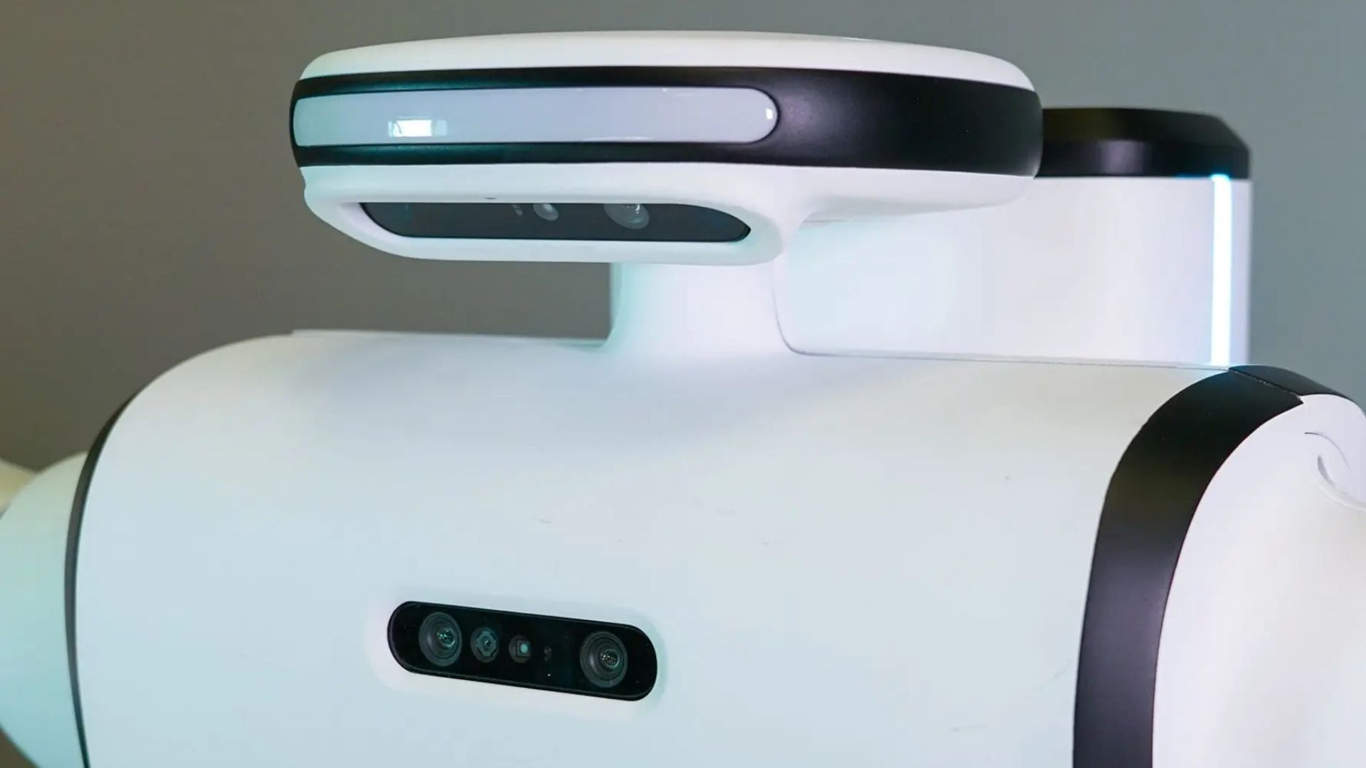 Richtech Robotics Inc. 發佈首款移動人形機械人 Dex 以應對工業需求