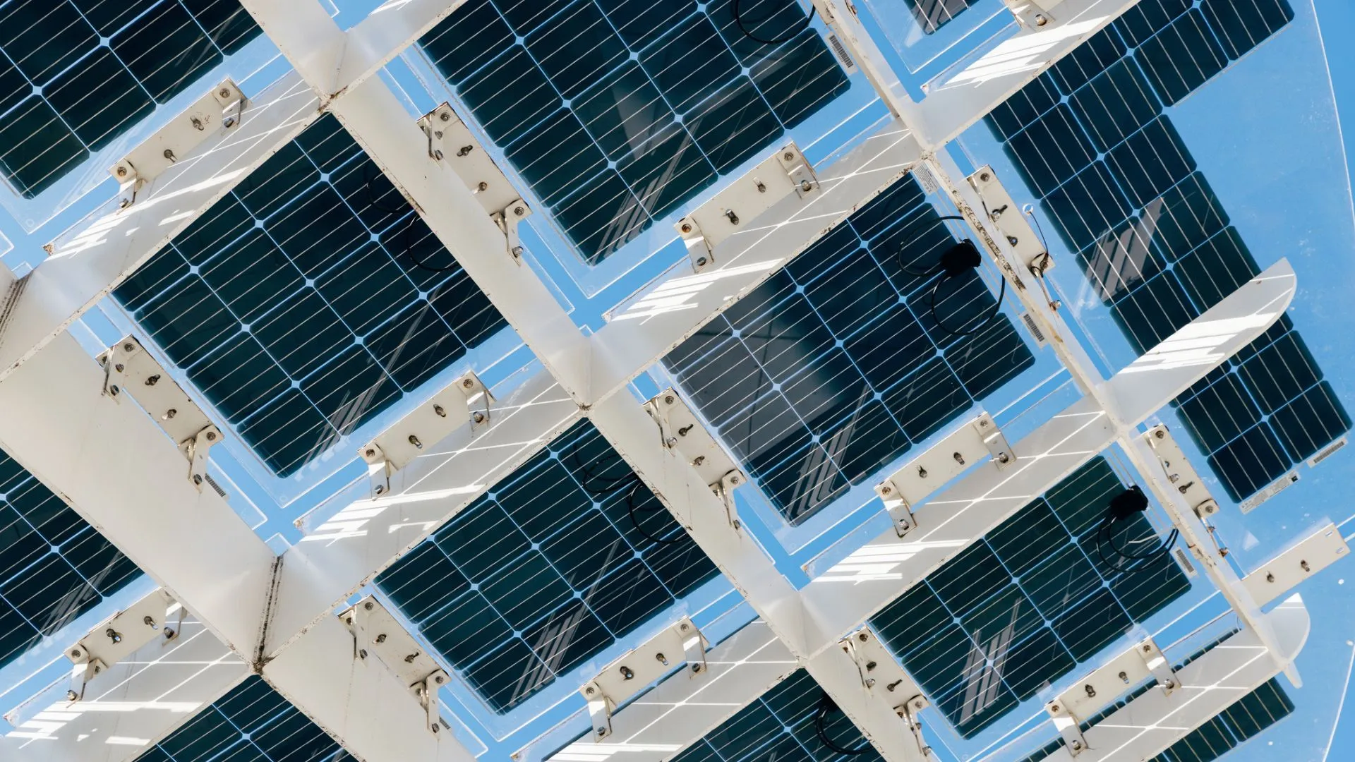 無機鈣鈦礦太陽能電池達到歷史最高效率