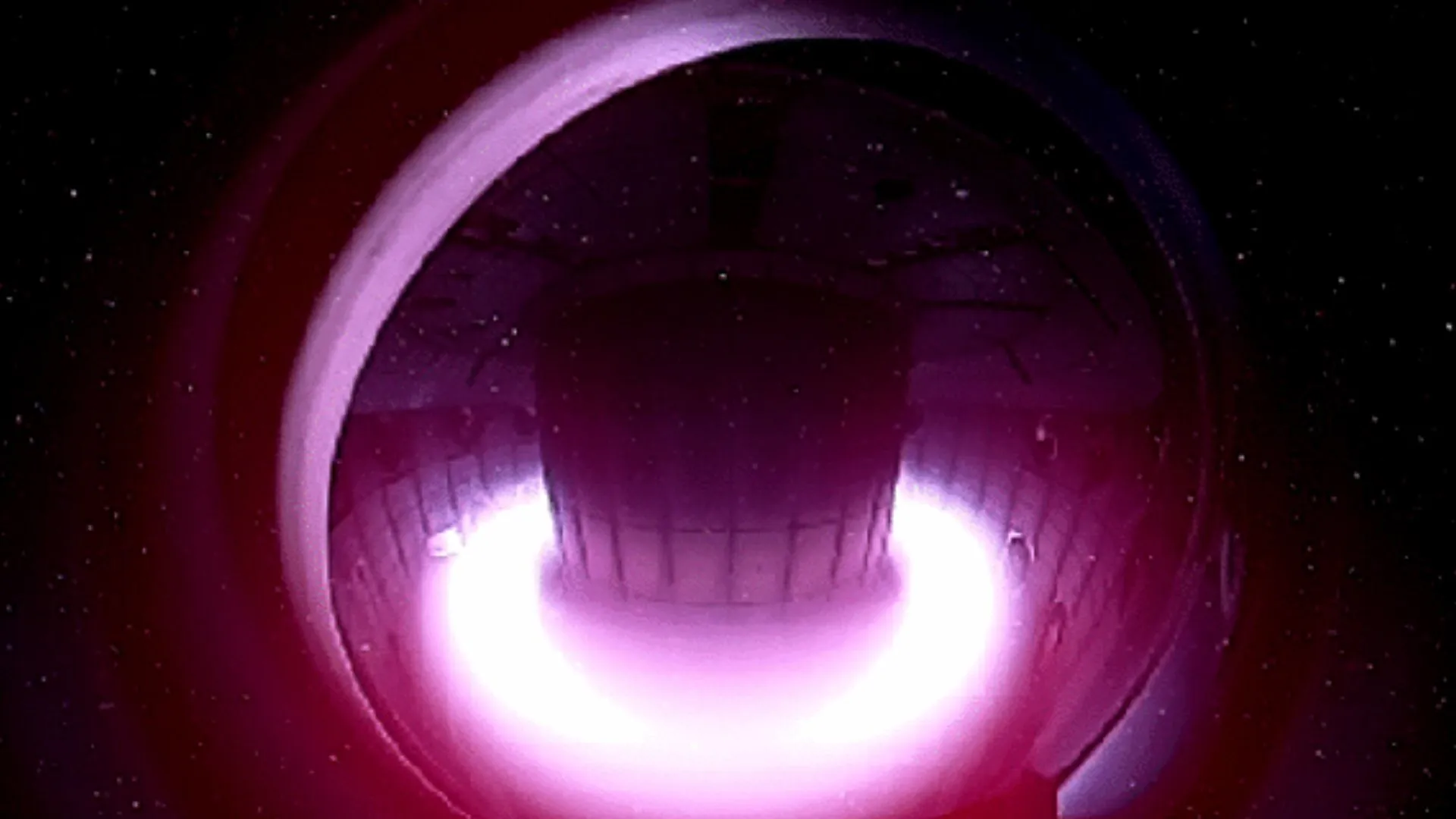 美國核能研究人員開發模型以防止托卡馬克中的等離子體擾動