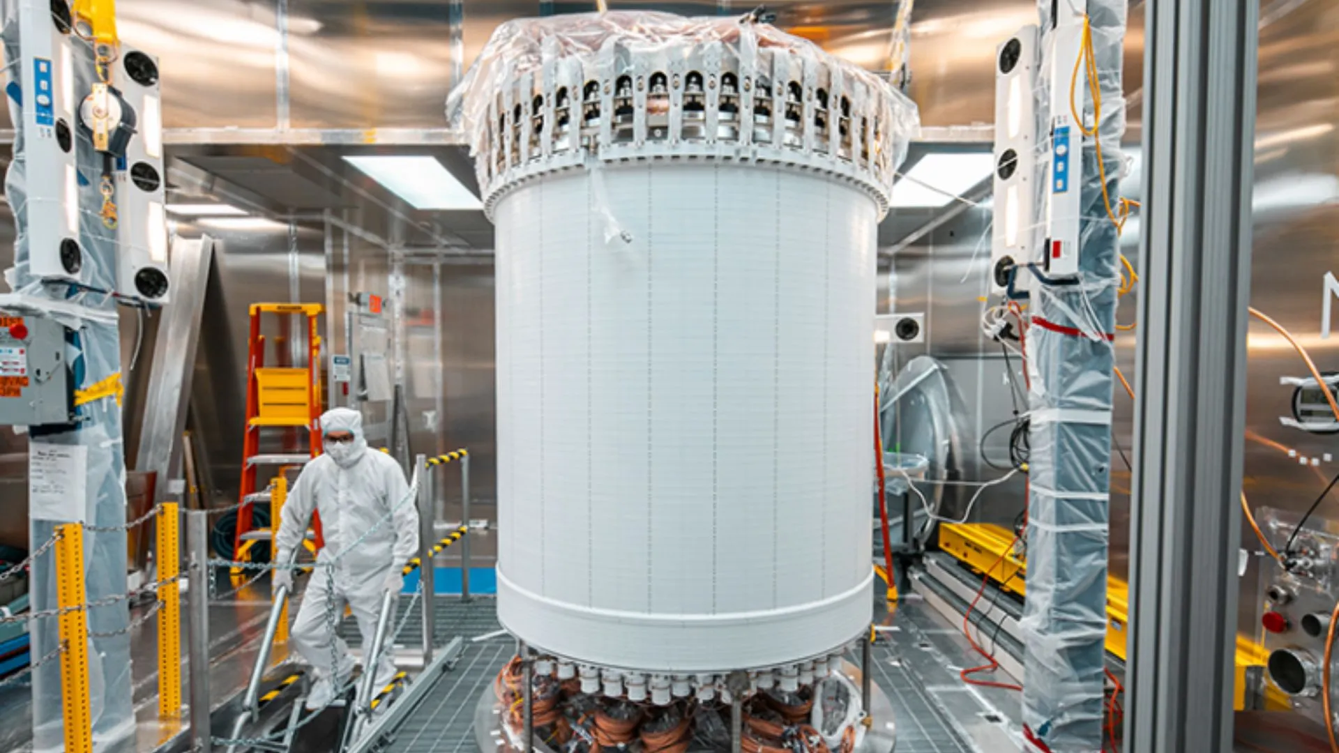 全球最敏感的暗物質探測器實現氡氣濃度下降 1,000 倍