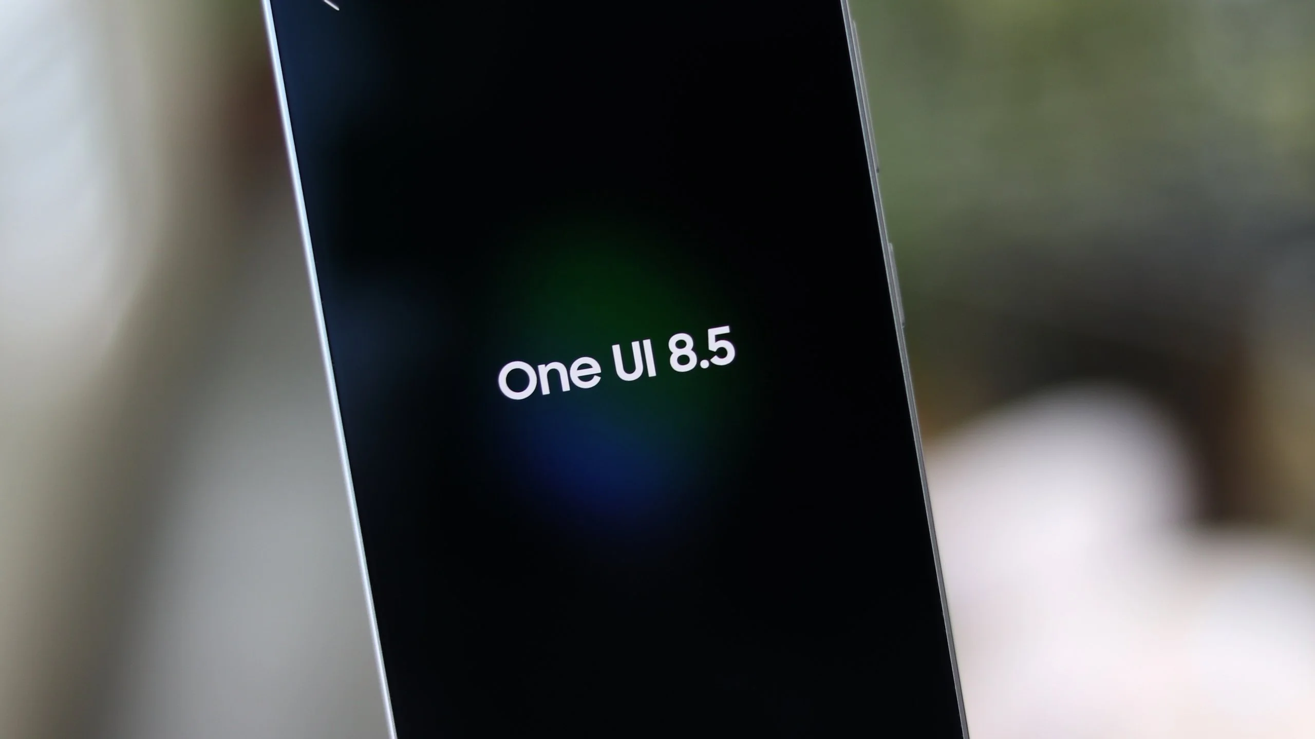 Galaxy 設備將迎來 One UI 8.5 的 AI 通知摘要功能