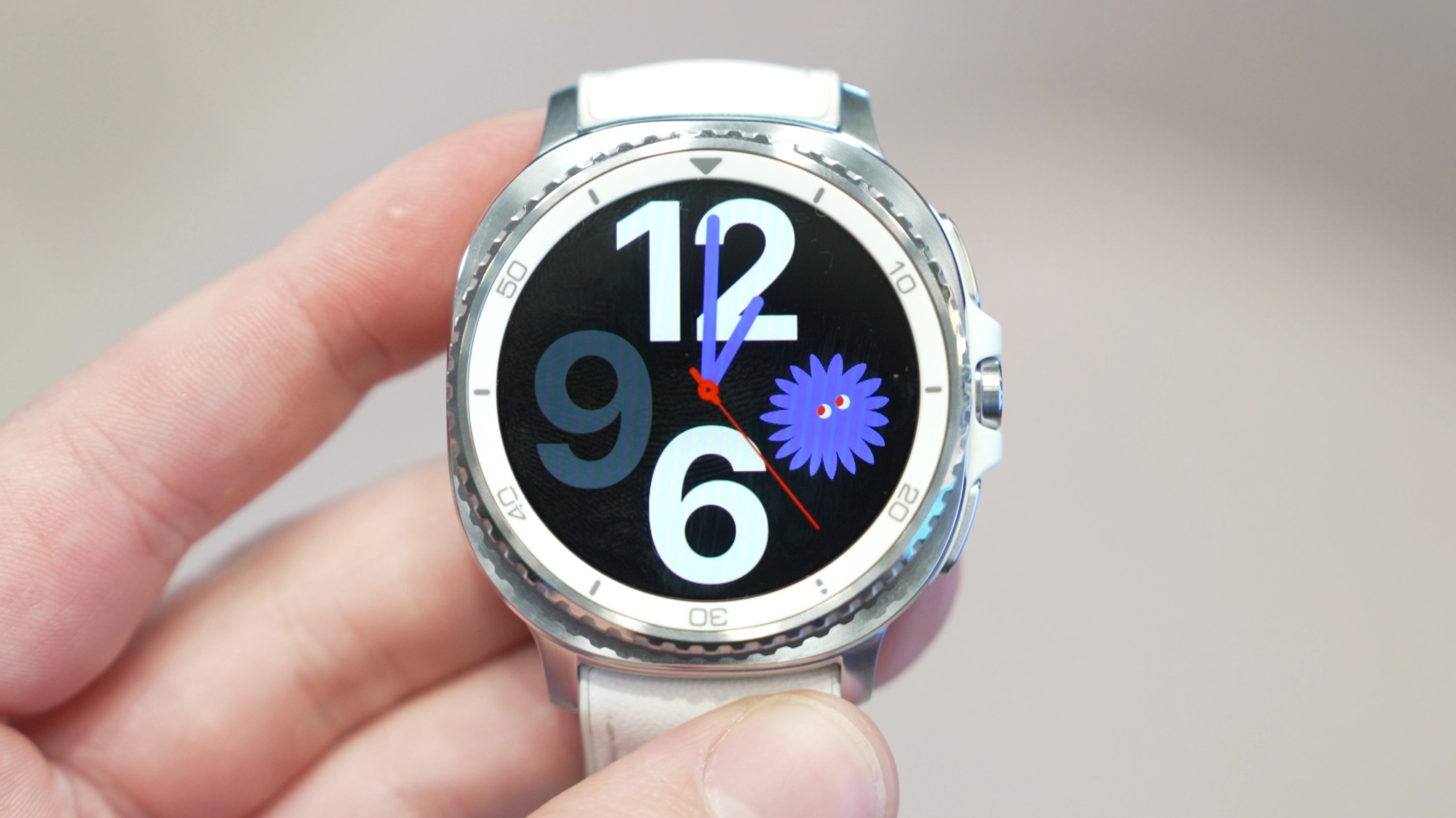 Samsung Galaxy 智能手錶 WhatsApp 問題似已解決