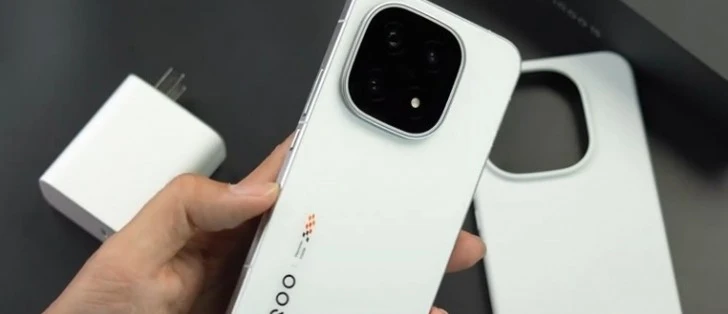 iQOO 15 開箱預覽，確認充電速度降低