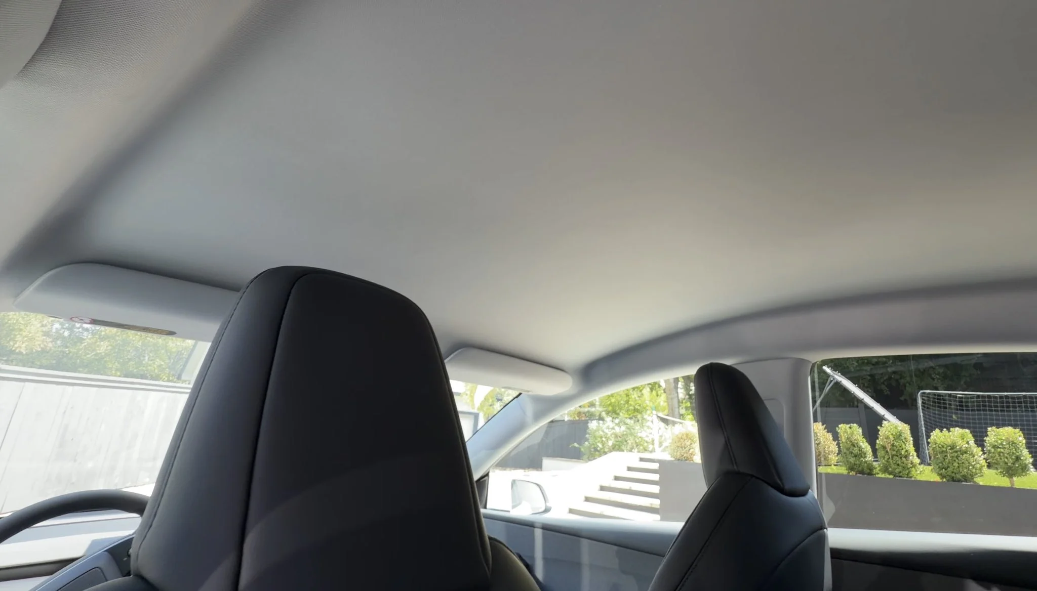 Tesla Model Y 標準版刪除一項重要功能的原因分析 Tesla Model Y 標準版刪除一項重要功能的原因分析